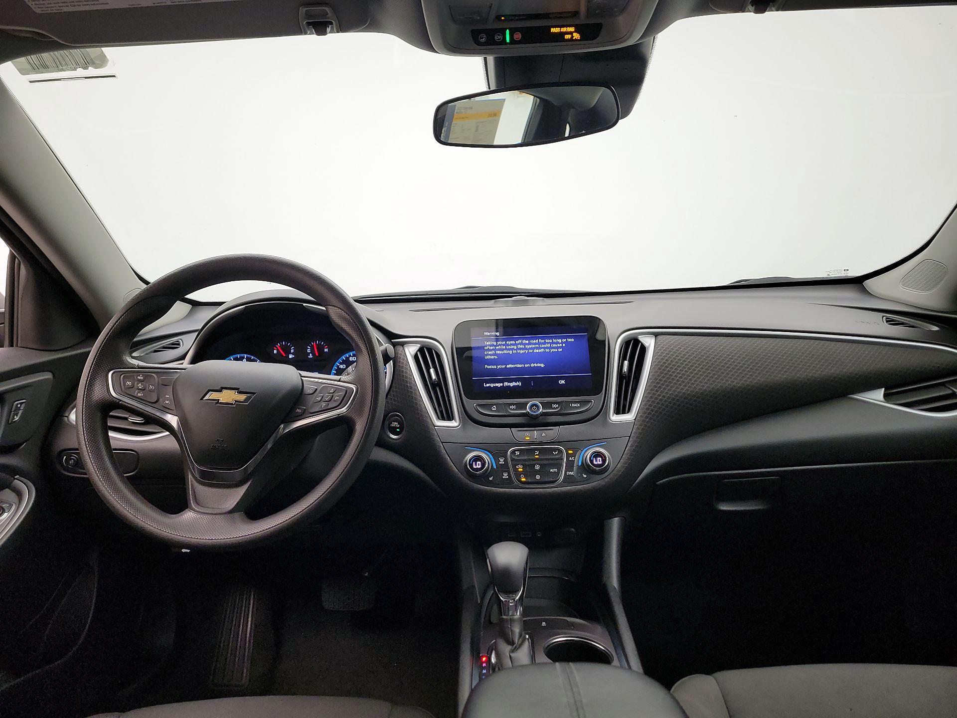 Thumbnail: 2023 Chevrolet Malibu - 9