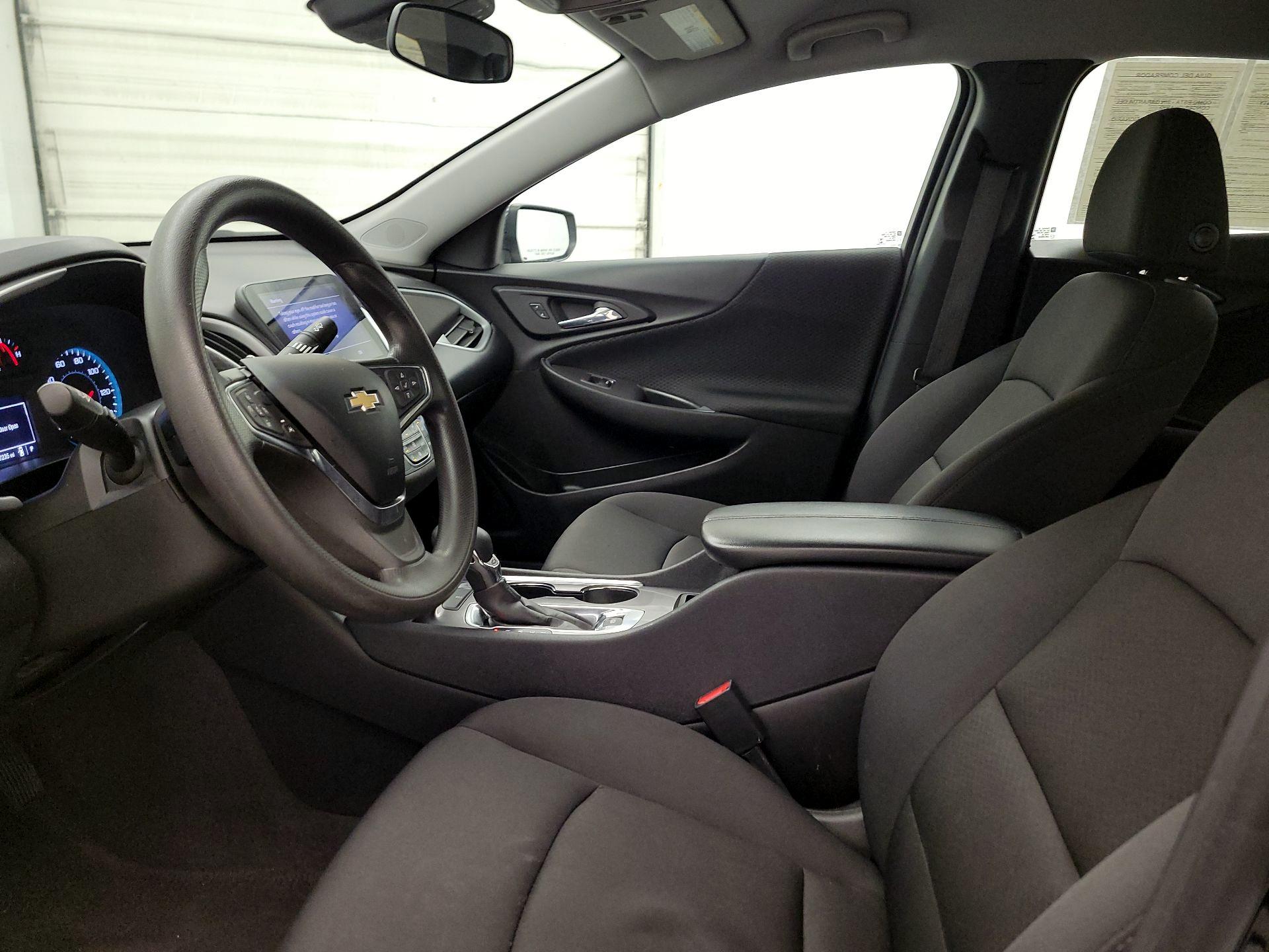 Thumbnail: 2023 Chevrolet Malibu - 11