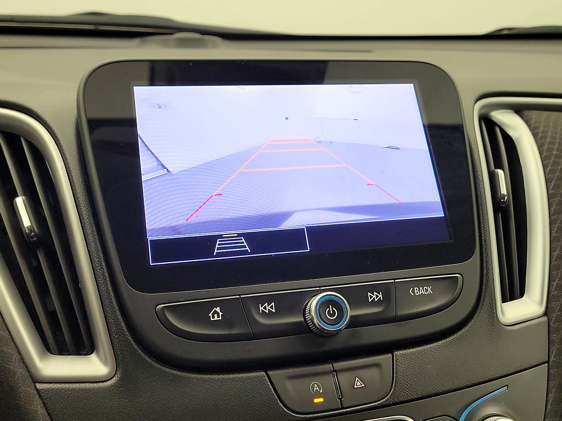 Thumbnail: 2023 Chevrolet Malibu - 14