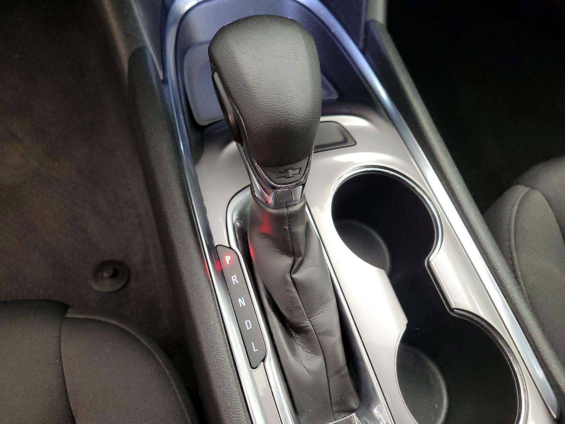 Thumbnail: 2023 Chevrolet Malibu - 17