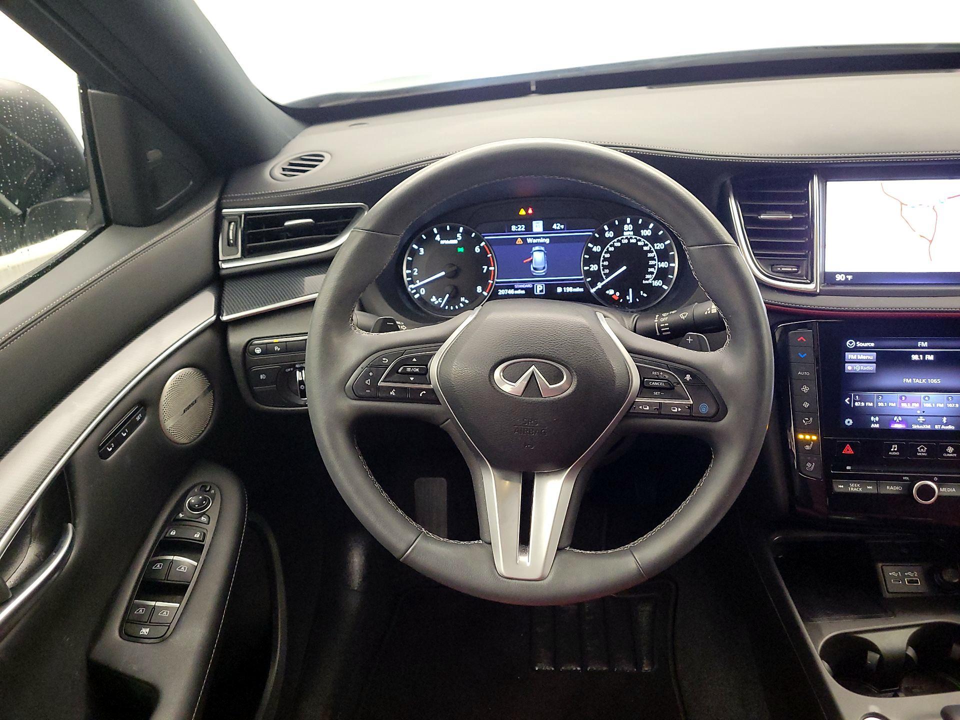 Thumbnail: 2023 INFINITI QX50 - 10