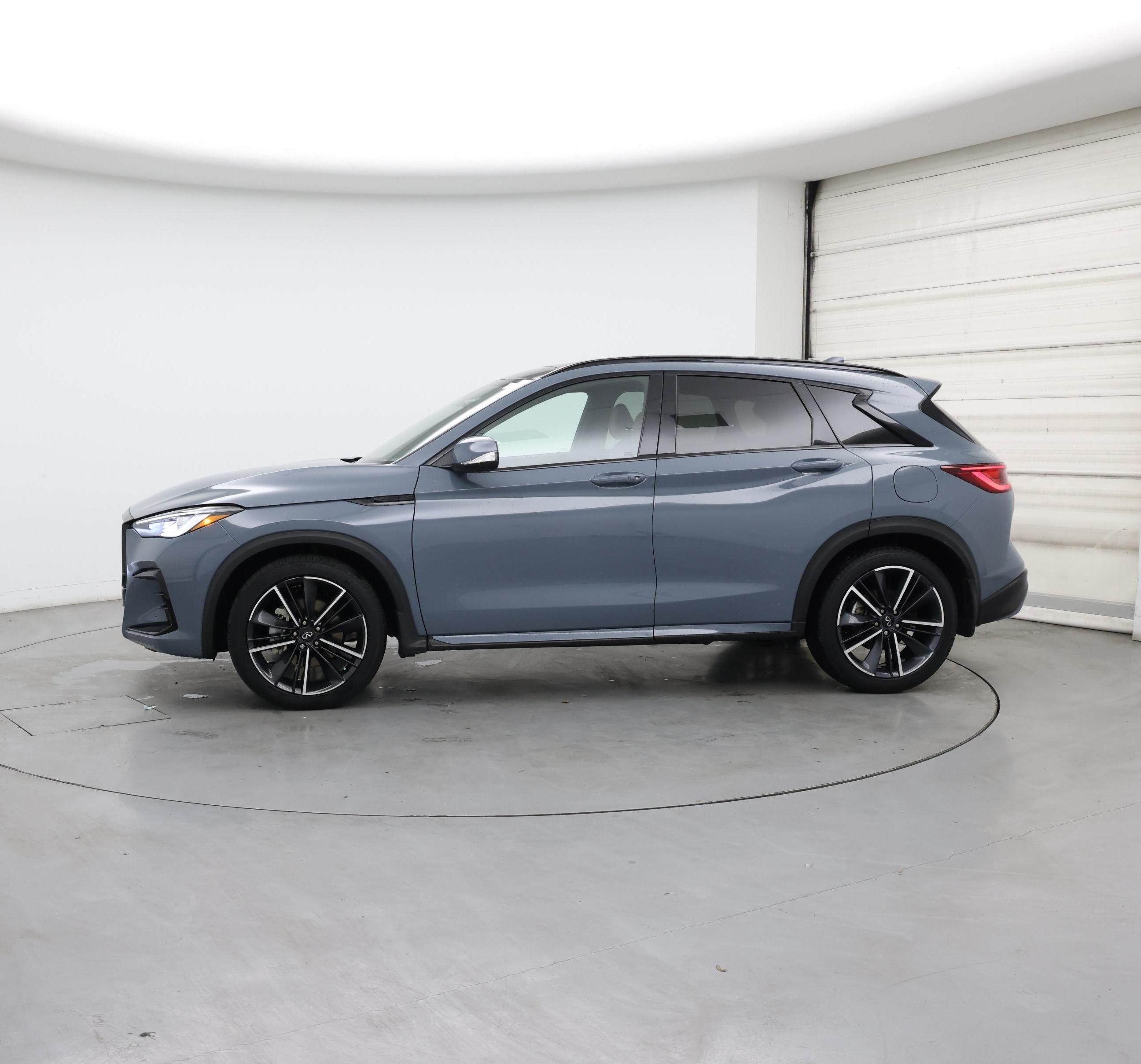 Thumbnail: 2023 INFINITI QX50 - 3