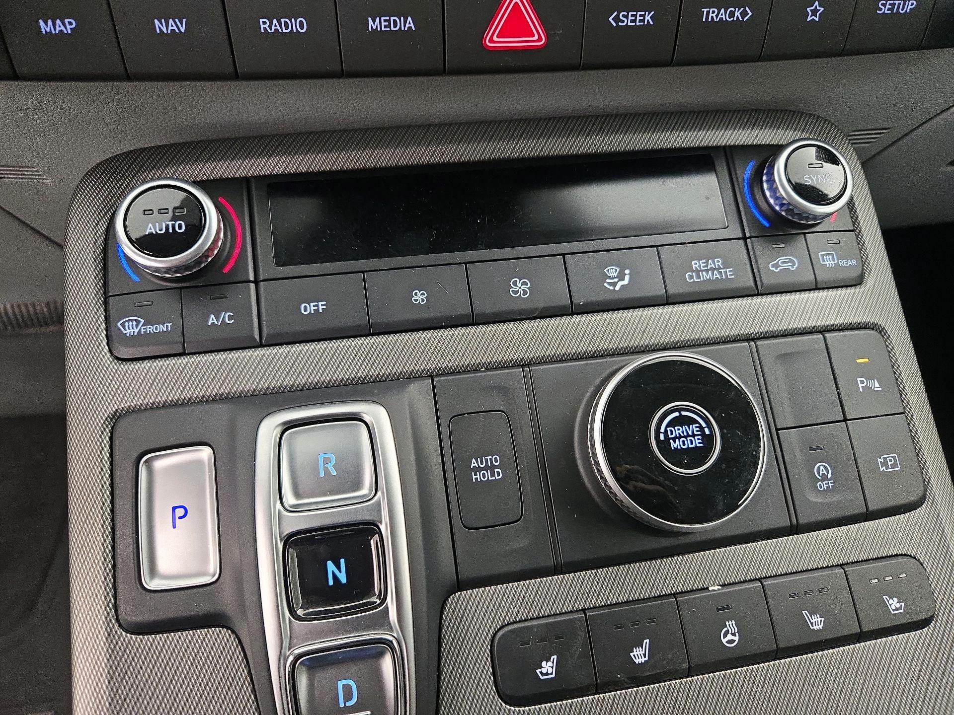 Thumbnail: 2024 Hyundai Palisade - 17