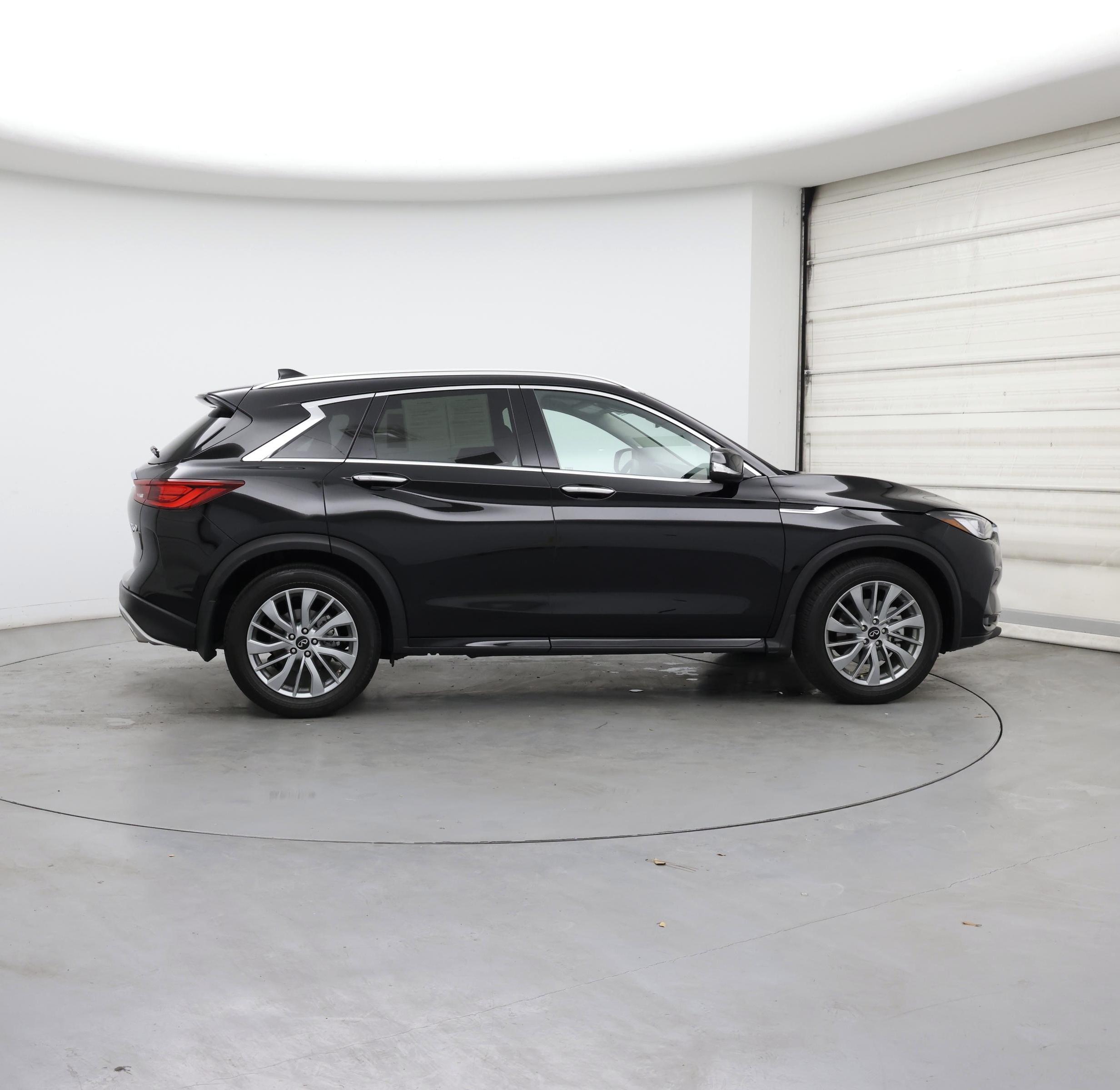 Thumbnail: 2023 INFINITI QX50 - 7