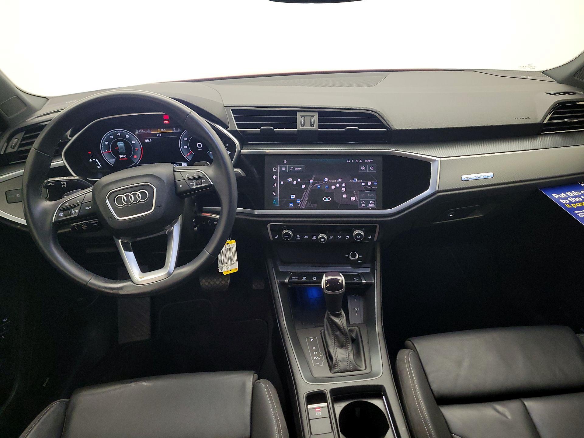 Thumbnail: 2023 Audi Q3 - 9