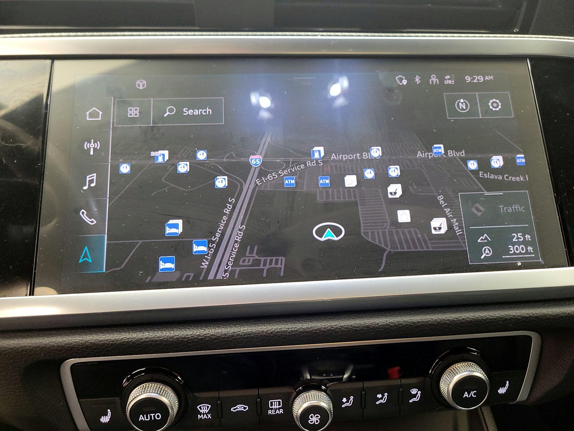 Thumbnail: 2023 Audi Q3 - 14