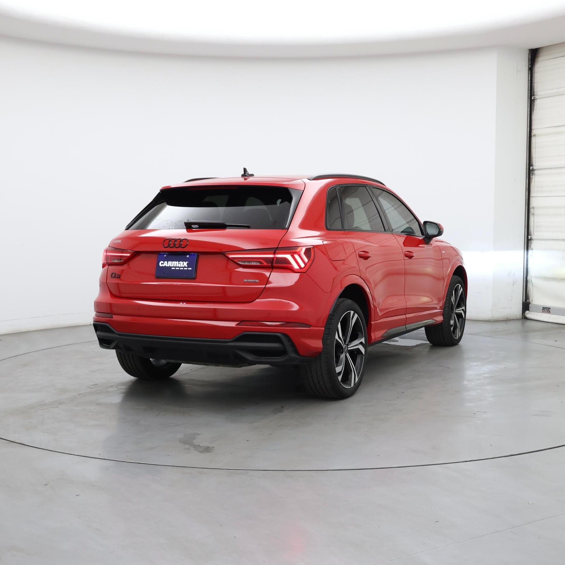 Thumbnail: 2023 Audi Q3 - 8