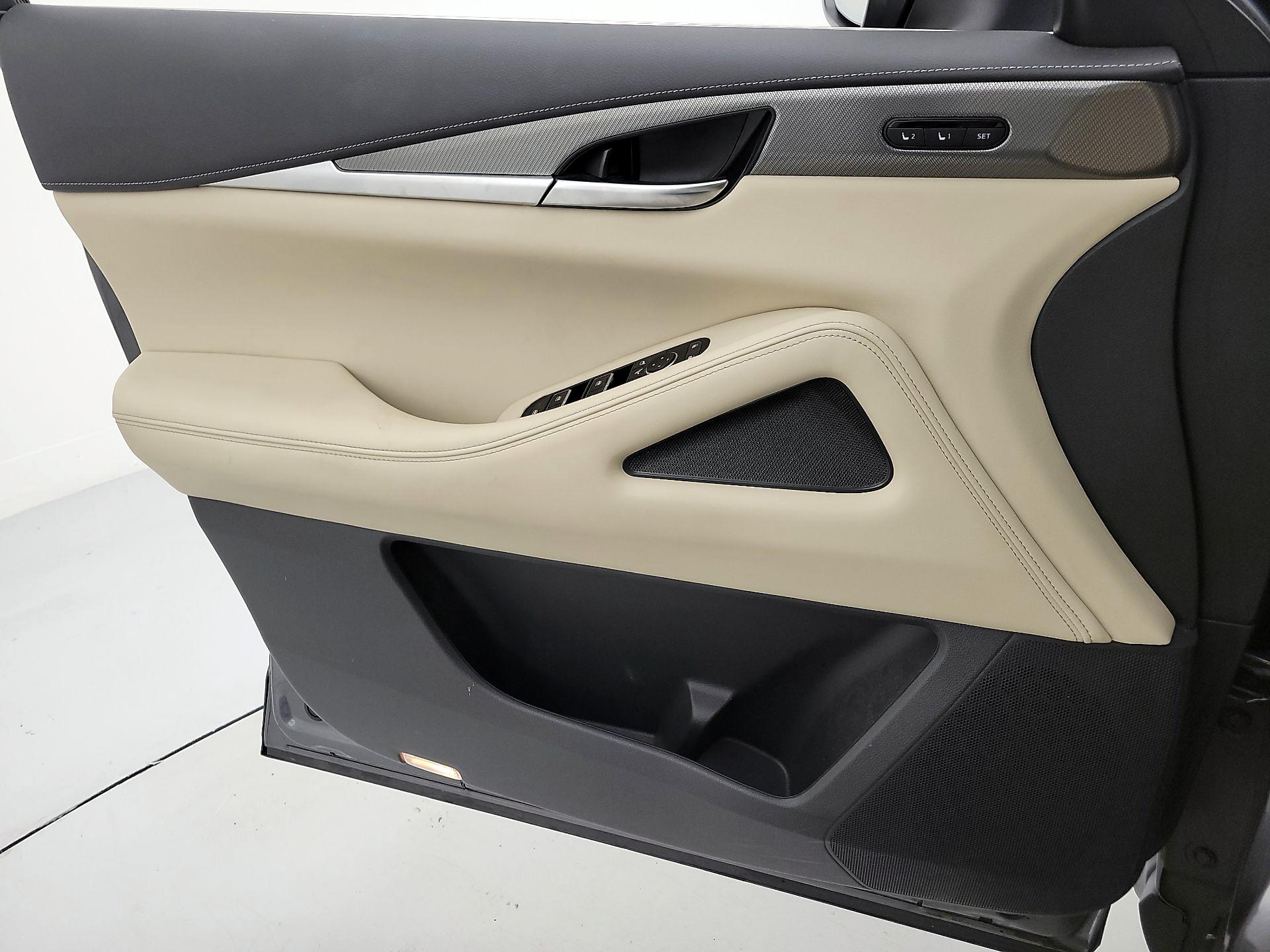 Thumbnail: 2023 INFINITI QX60 - 12