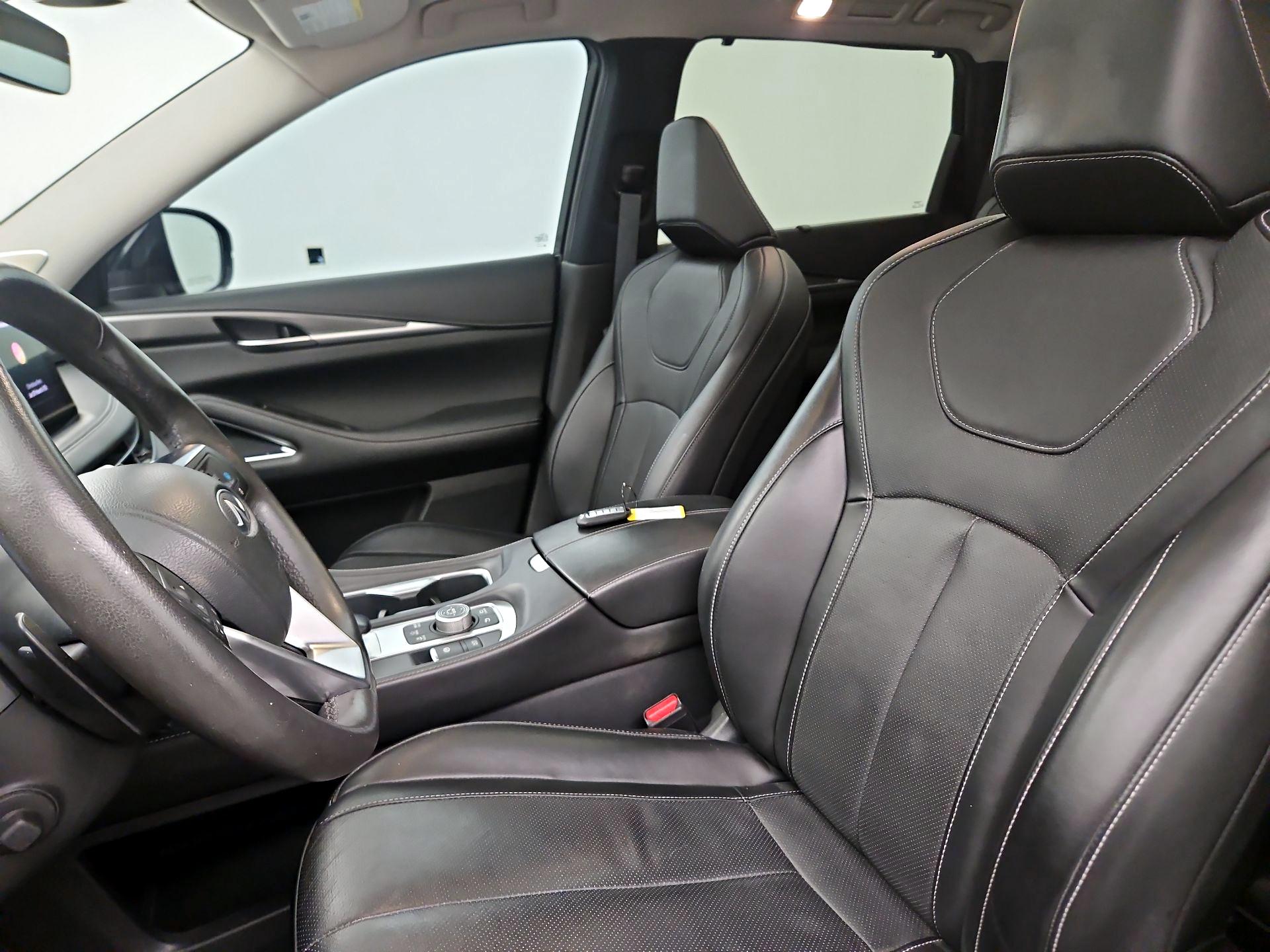 Thumbnail: 2023 INFINITI QX60 - 11