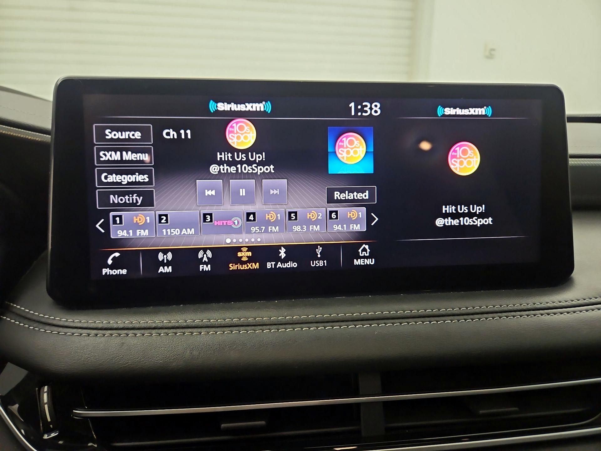 Thumbnail: 2023 INFINITI QX60 - 15