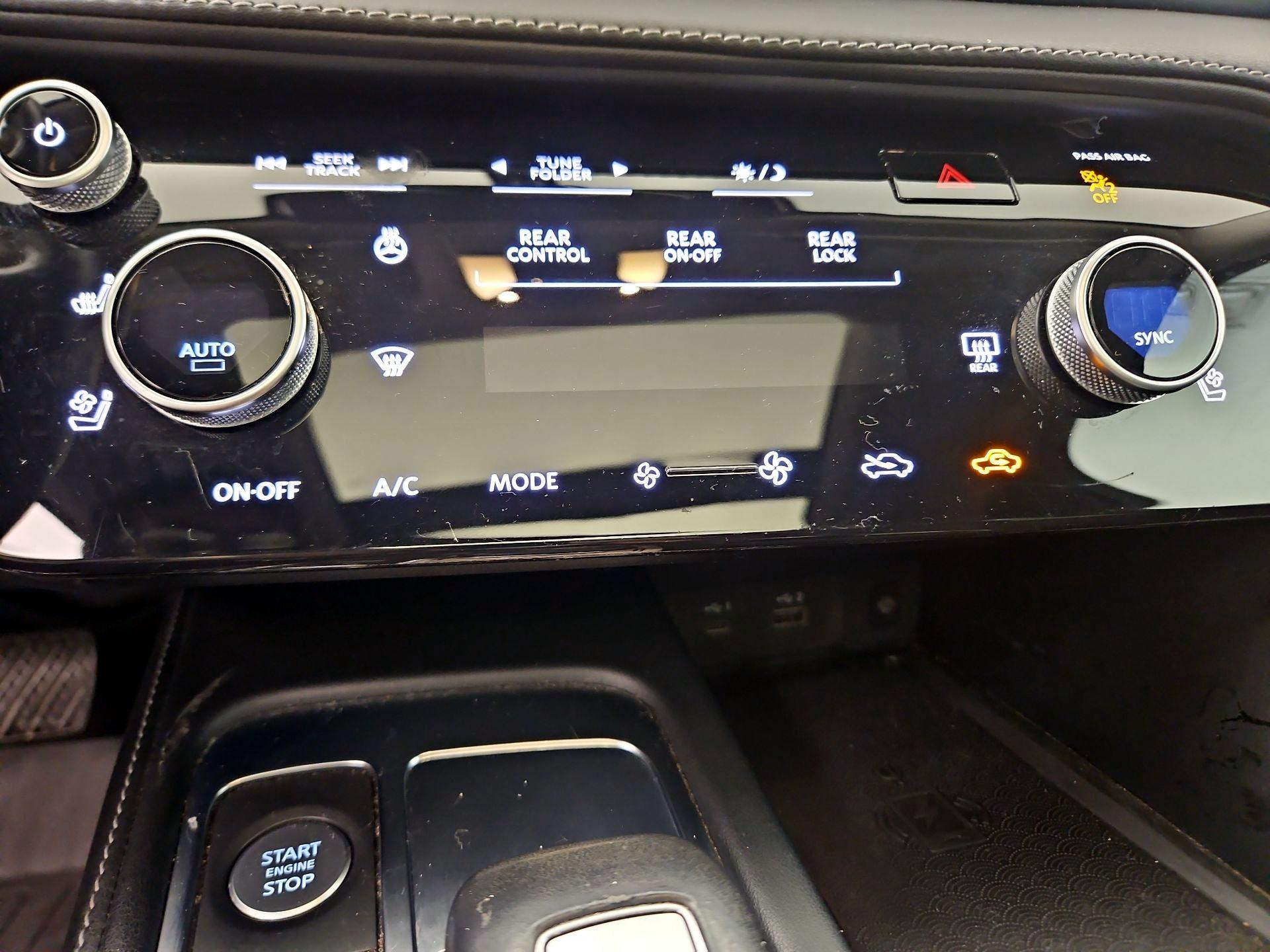 Thumbnail: 2023 INFINITI QX60 - 16