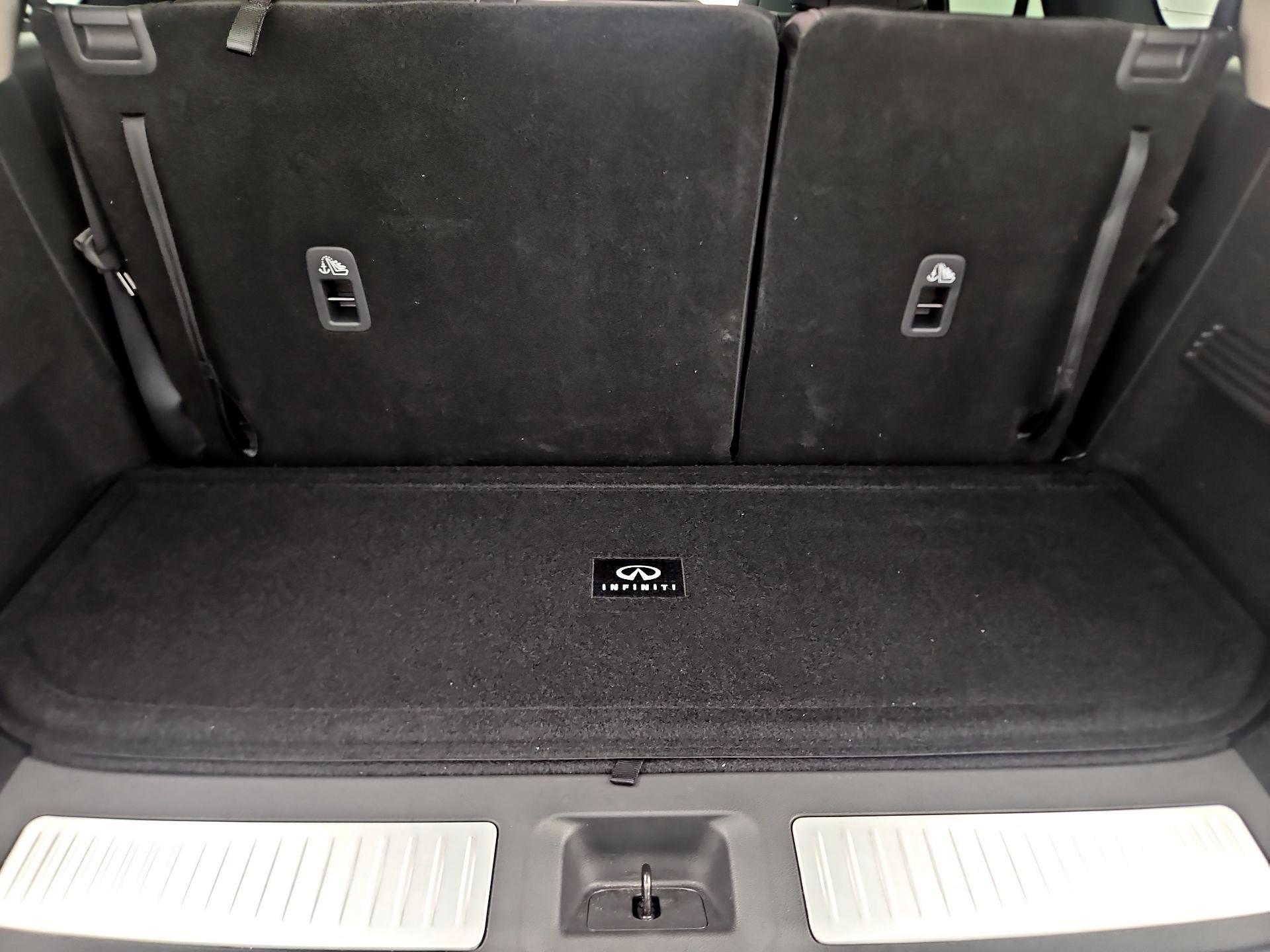 Thumbnail: 2023 INFINITI QX60 - 20