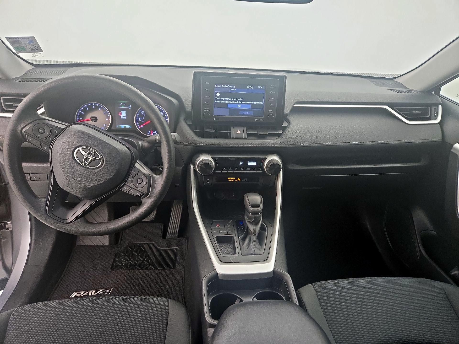 Thumbnail: 2021 Toyota RAV4 - 9