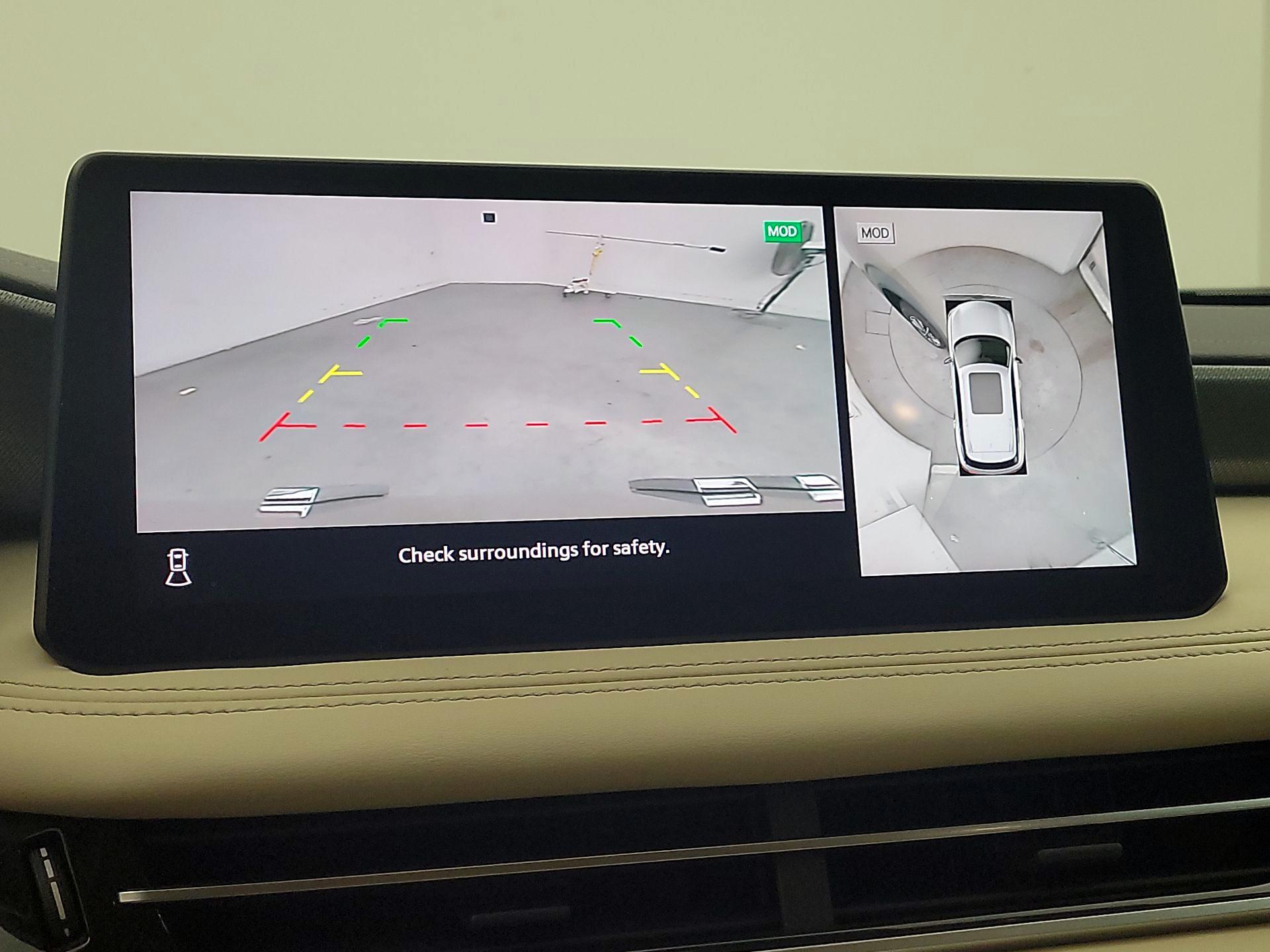 Thumbnail: 2023 INFINITI QX60 - 14