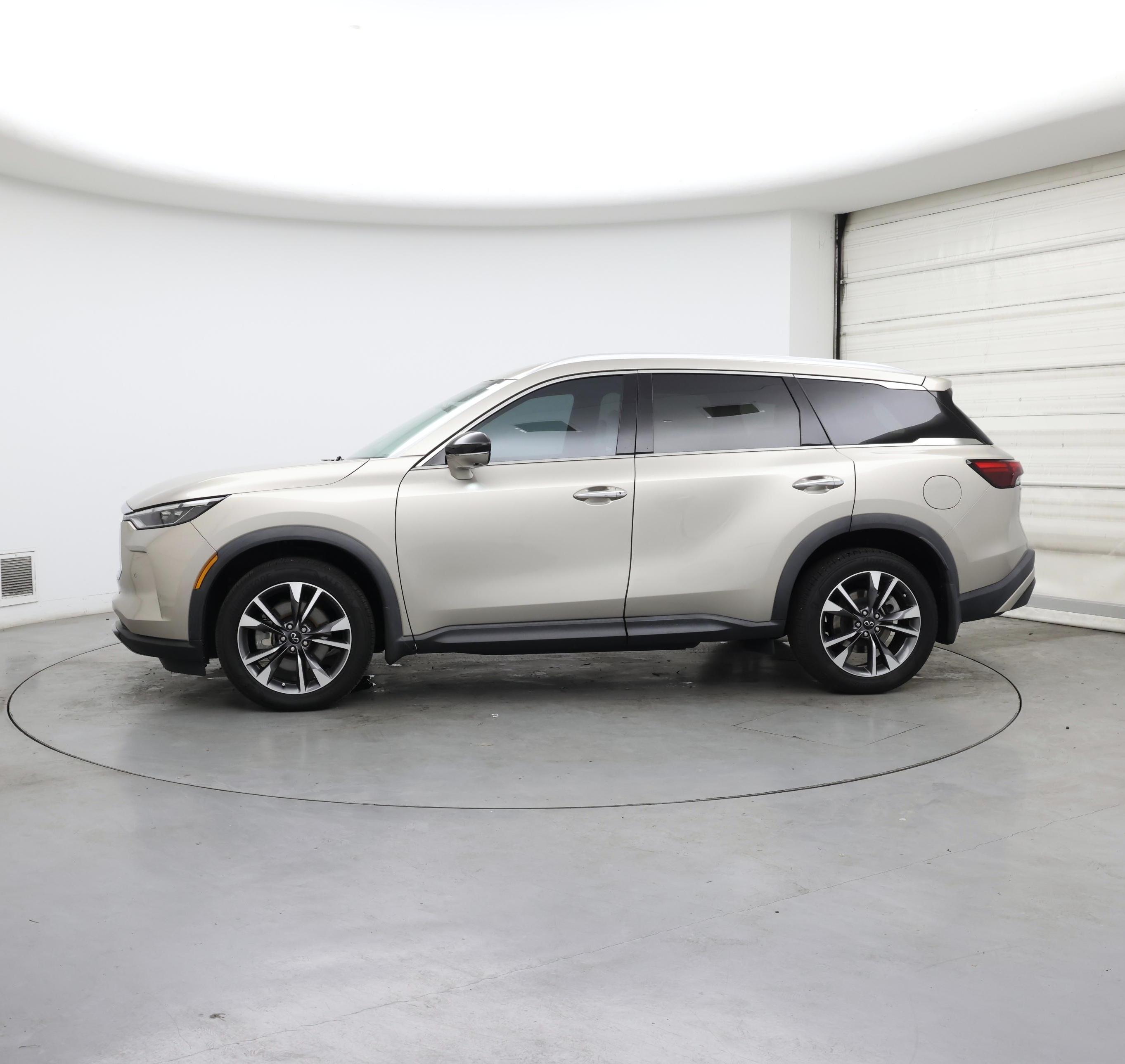 Thumbnail: 2023 INFINITI QX60 - 3