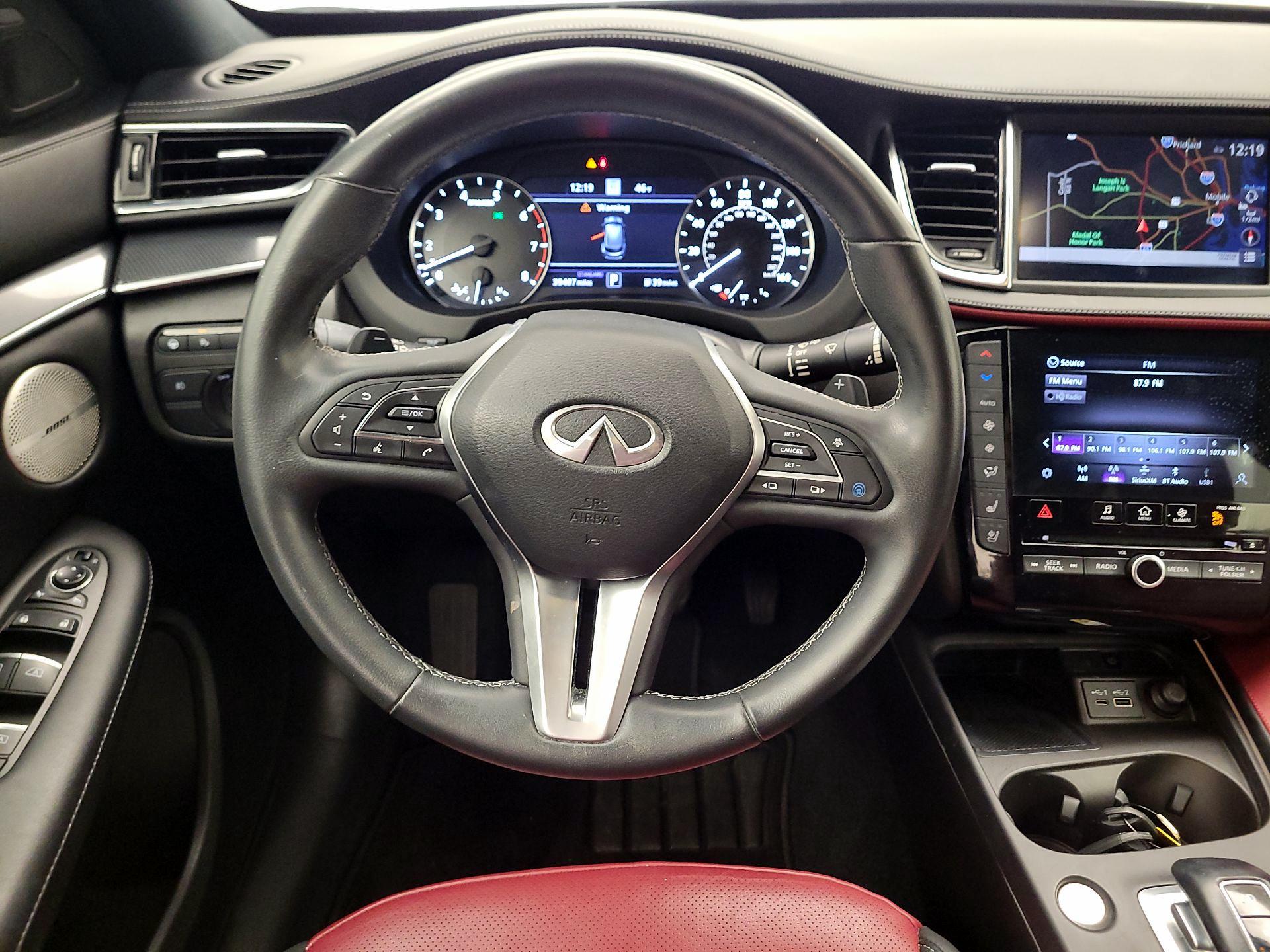 Thumbnail: 2023 INFINITI QX50 - 10