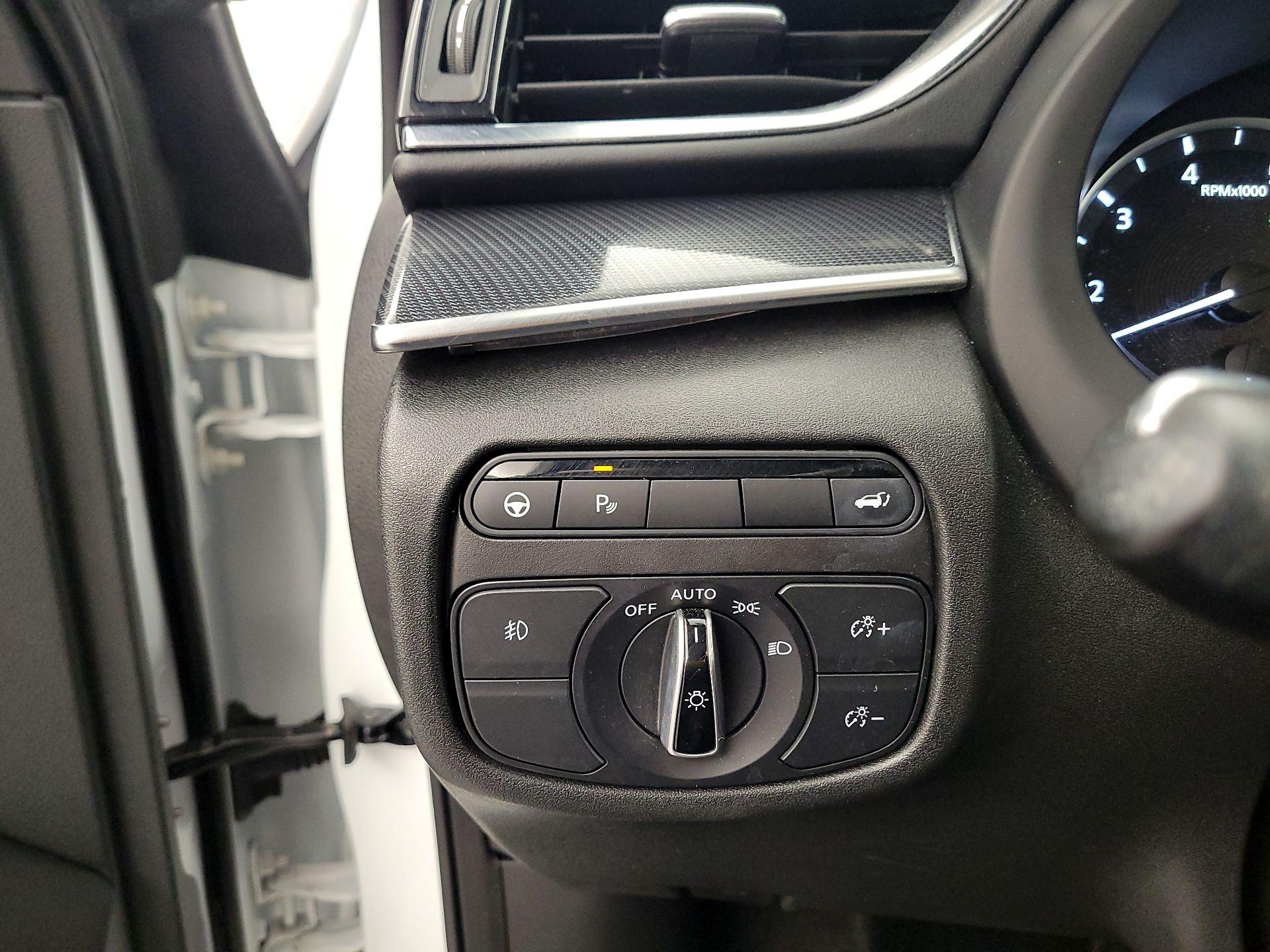 Thumbnail: 2023 INFINITI QX50 - 13