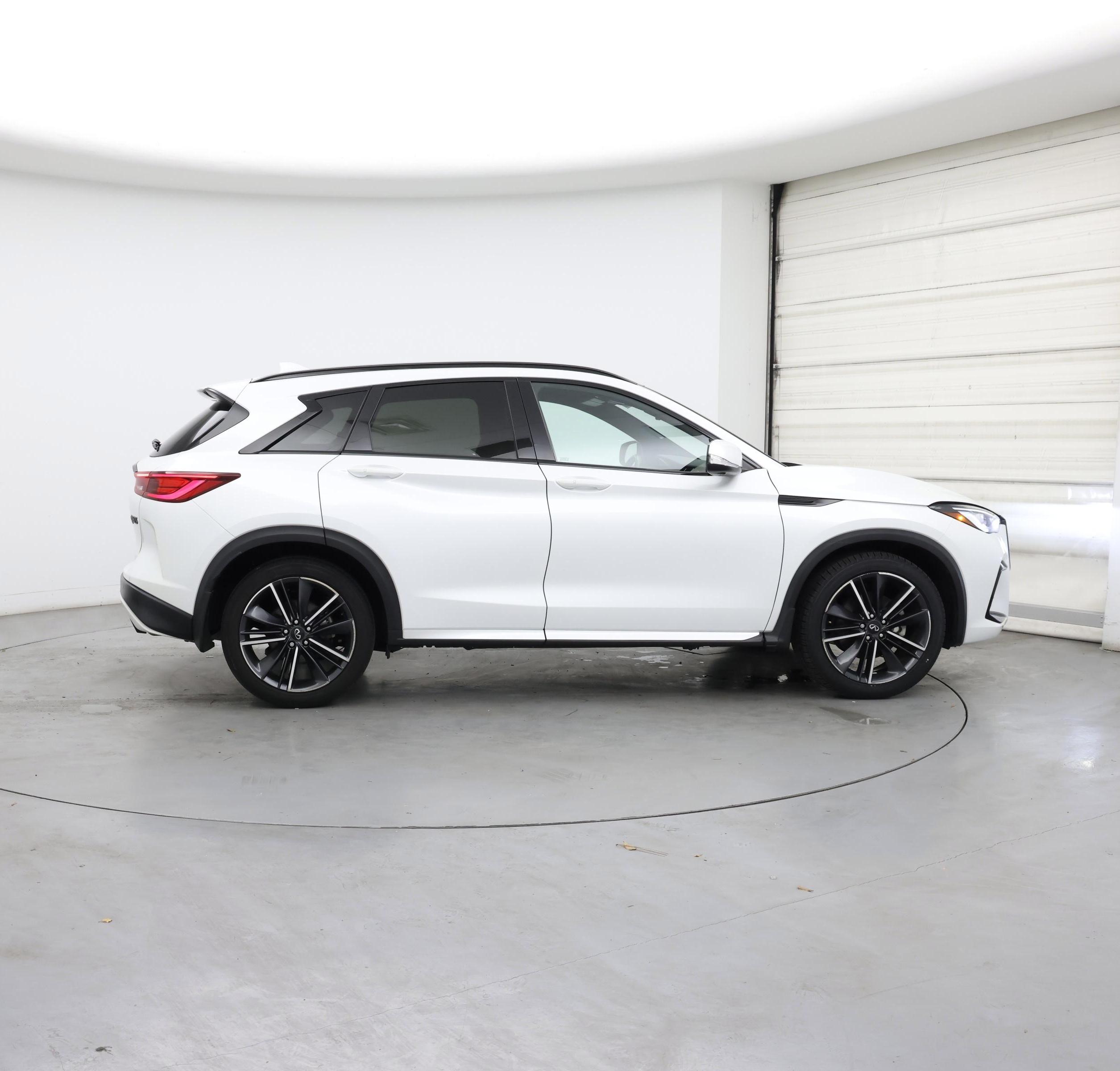 Thumbnail: 2023 INFINITI QX50 - 7