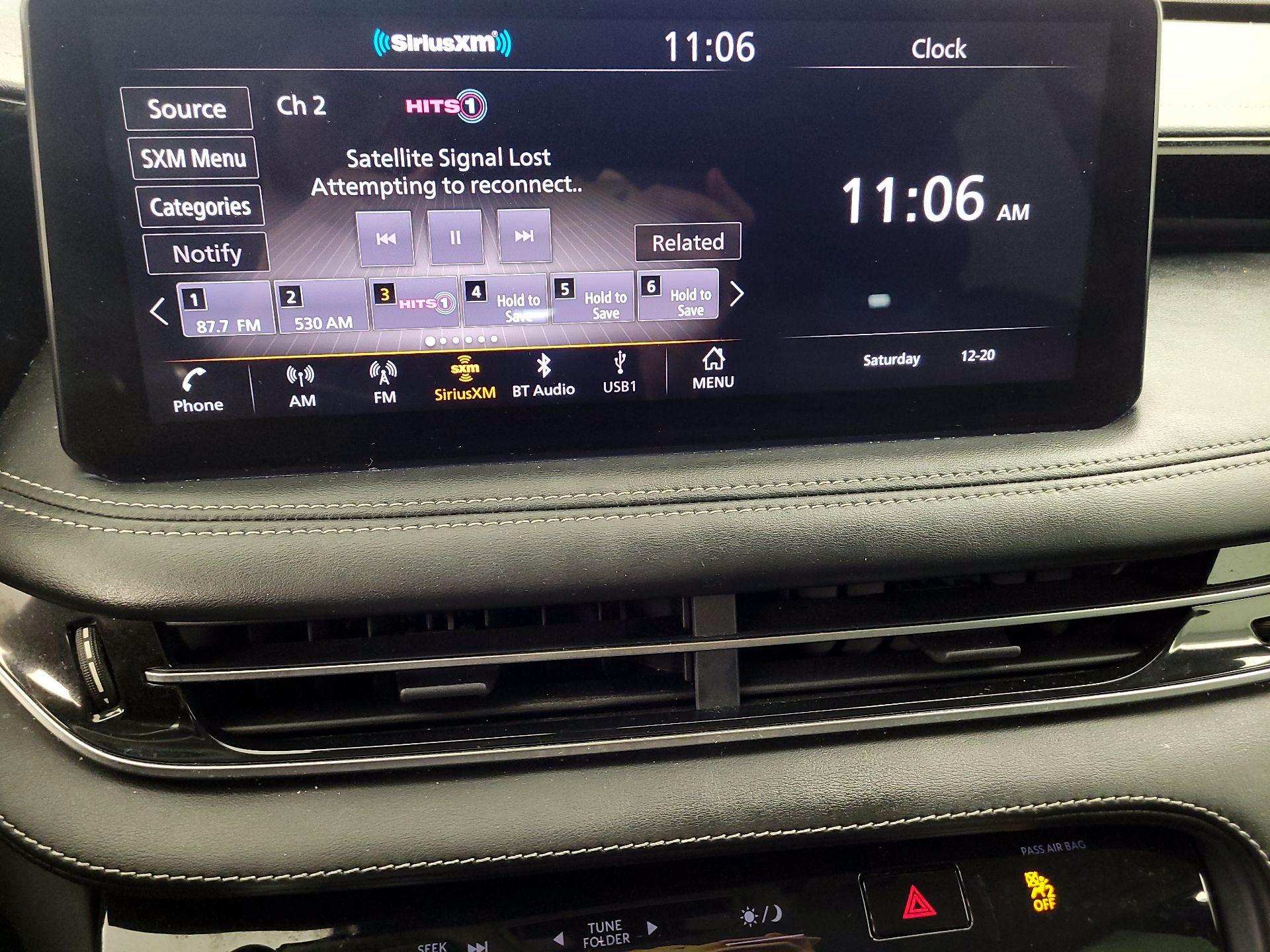 Thumbnail: 2023 INFINITI QX60 - 13