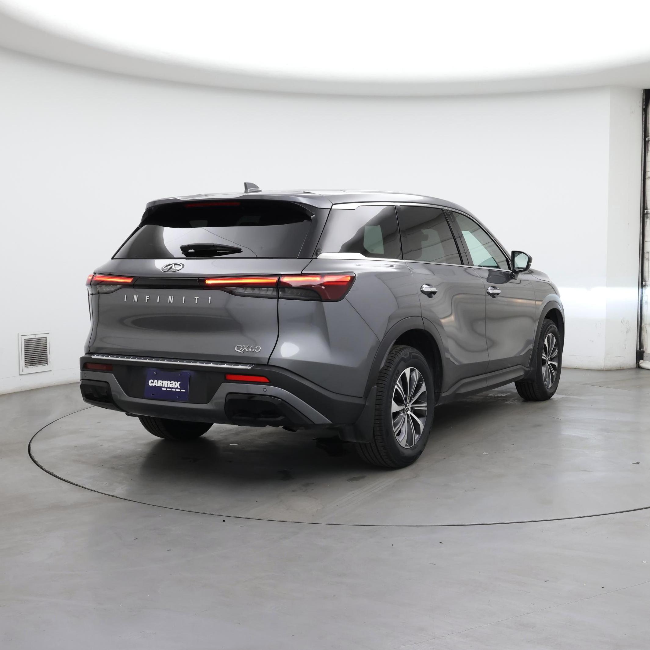 Thumbnail: 2023 INFINITI QX60 - 8