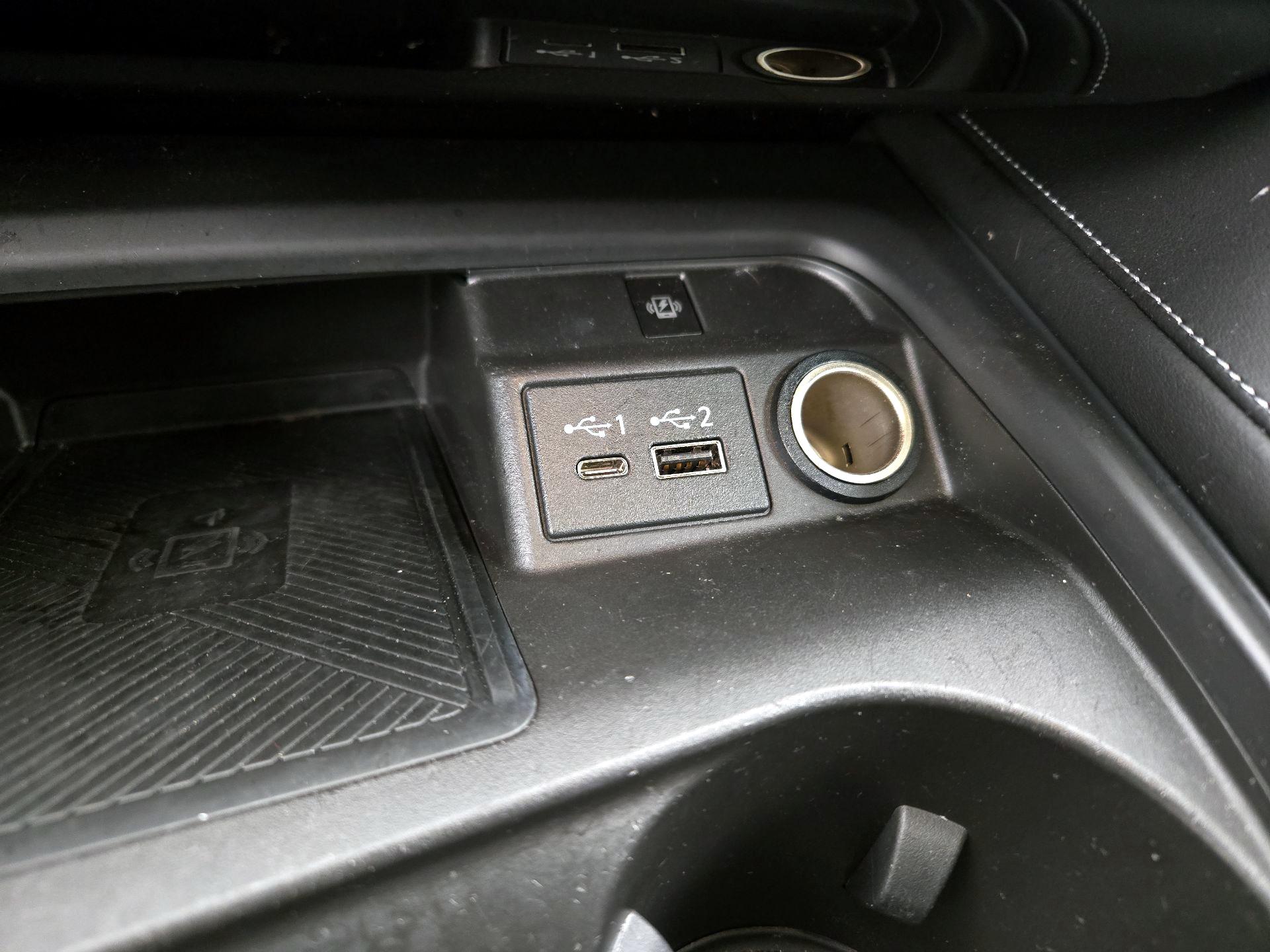 Thumbnail: 2023 INFINITI QX50 - 18