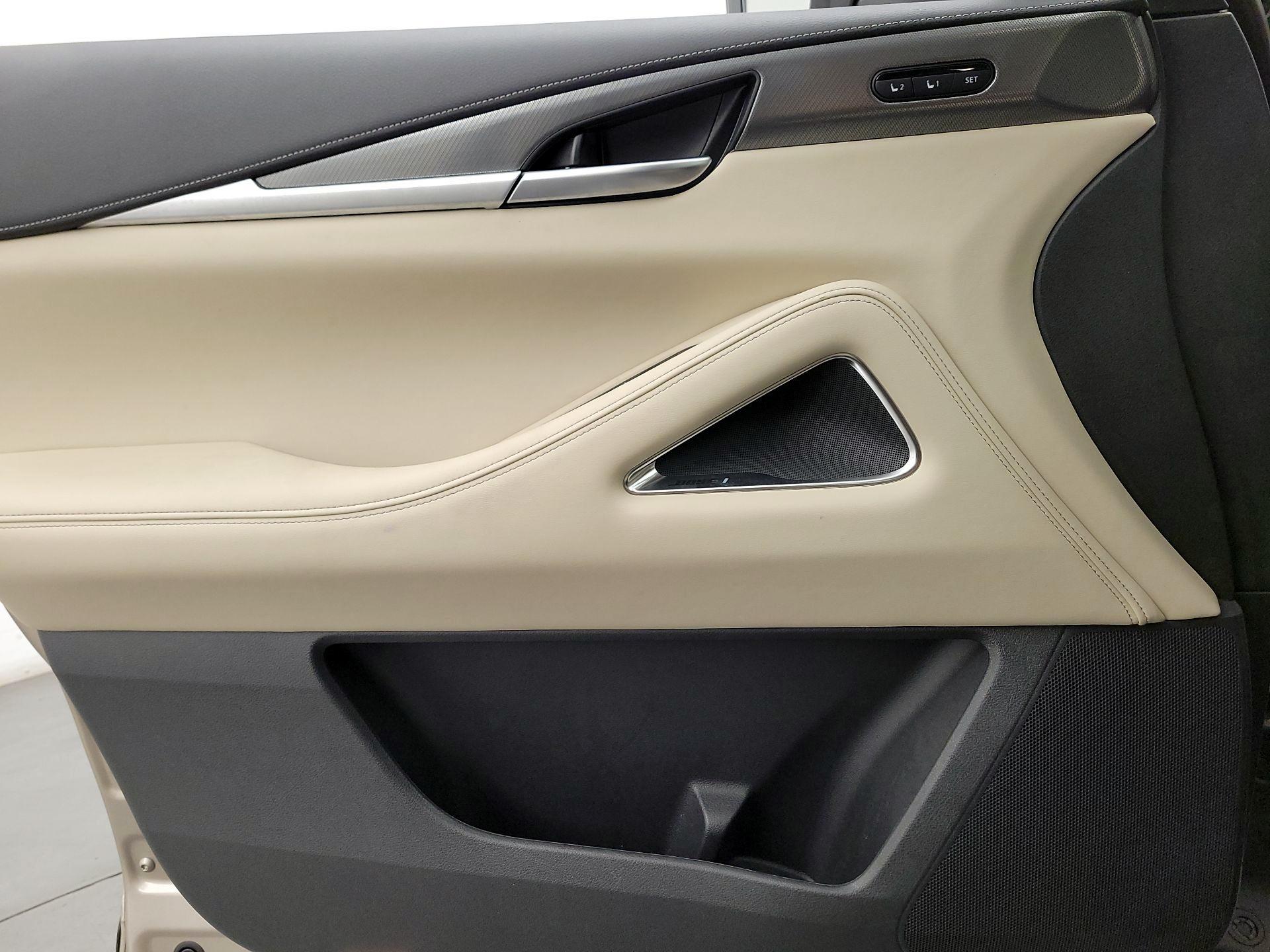 Thumbnail: 2025 INFINITI QX60 - 12