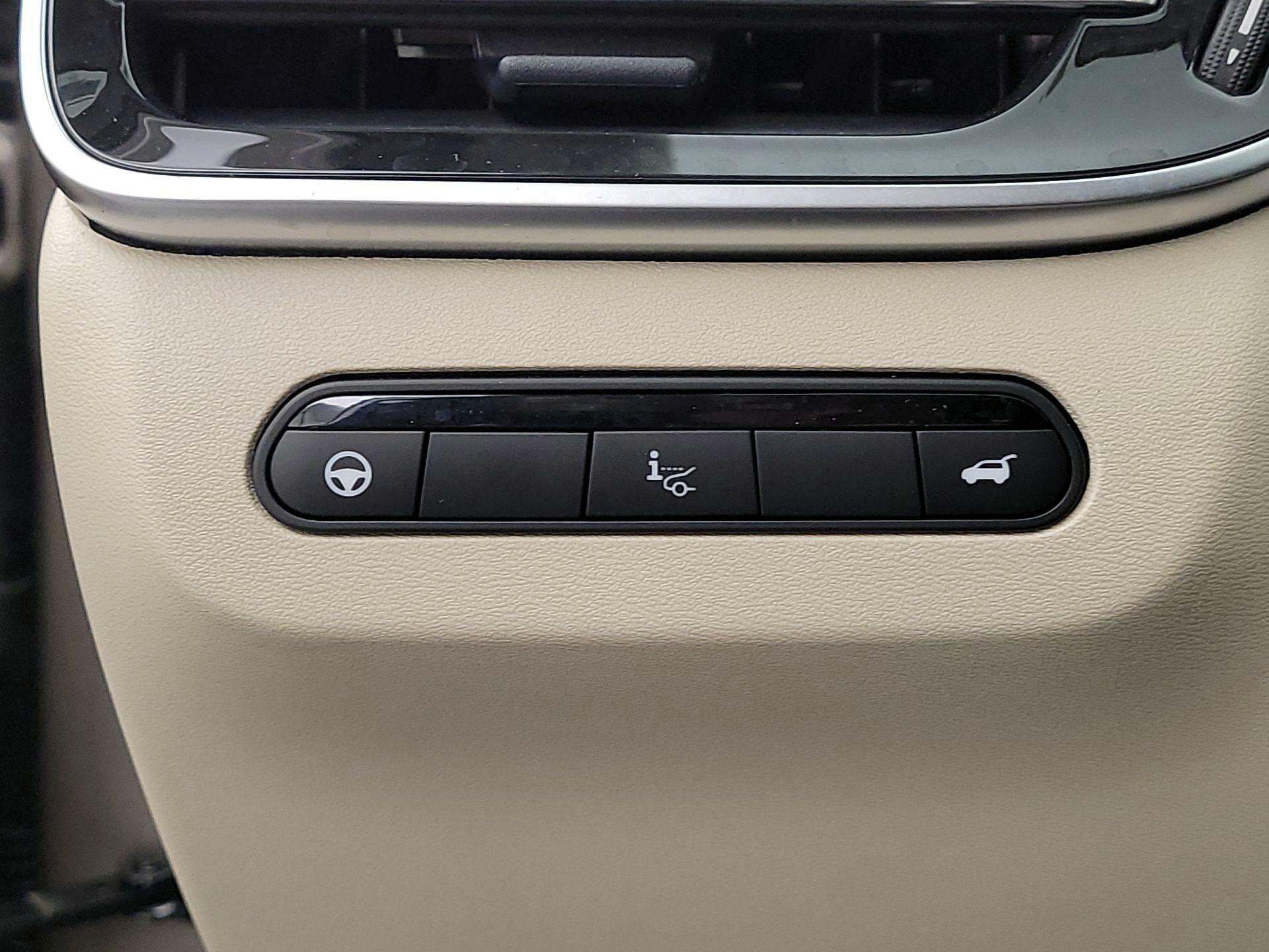 Thumbnail: 2025 INFINITI QX60 - 13