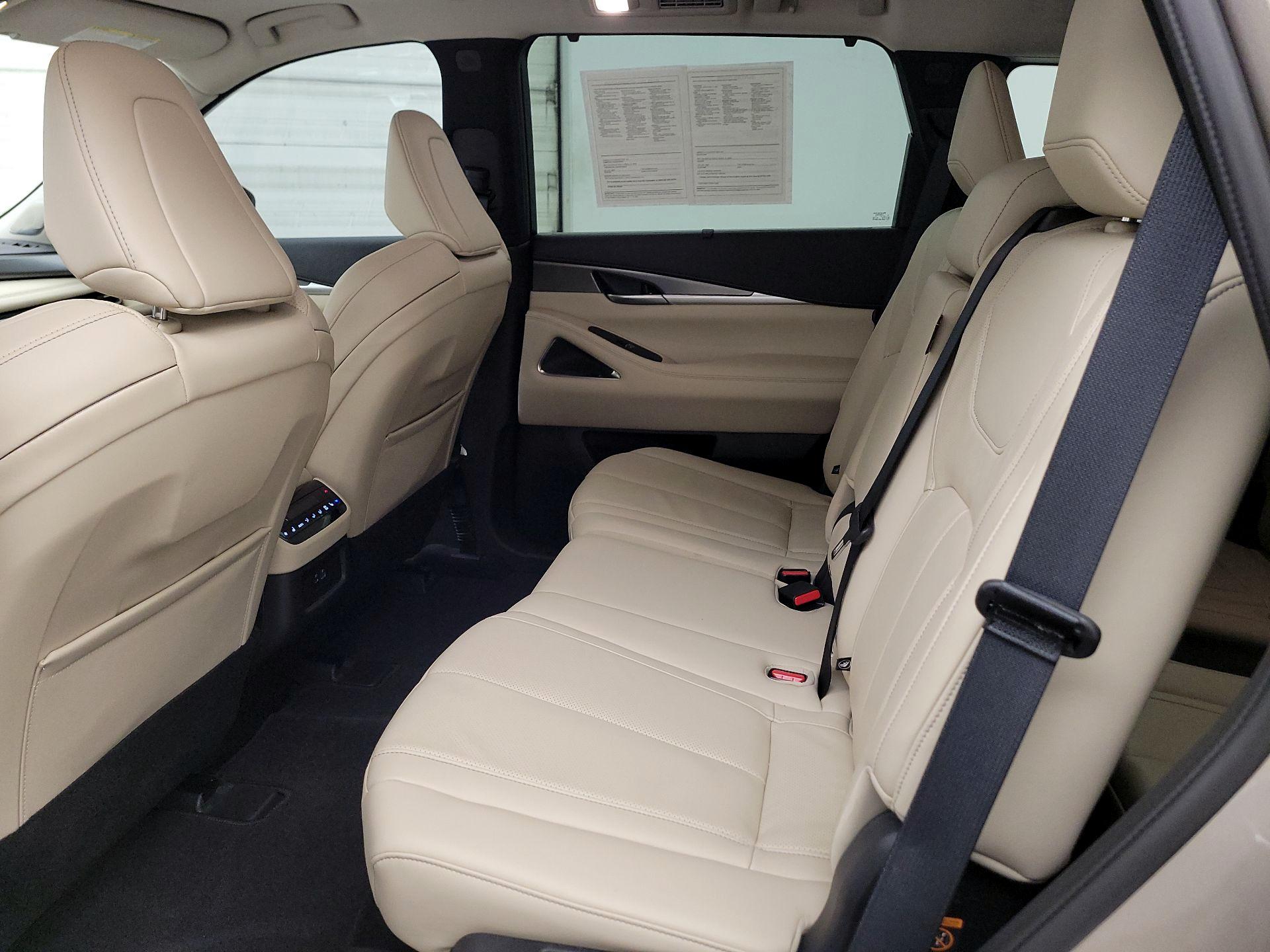 Thumbnail: 2025 INFINITI QX60 - 19