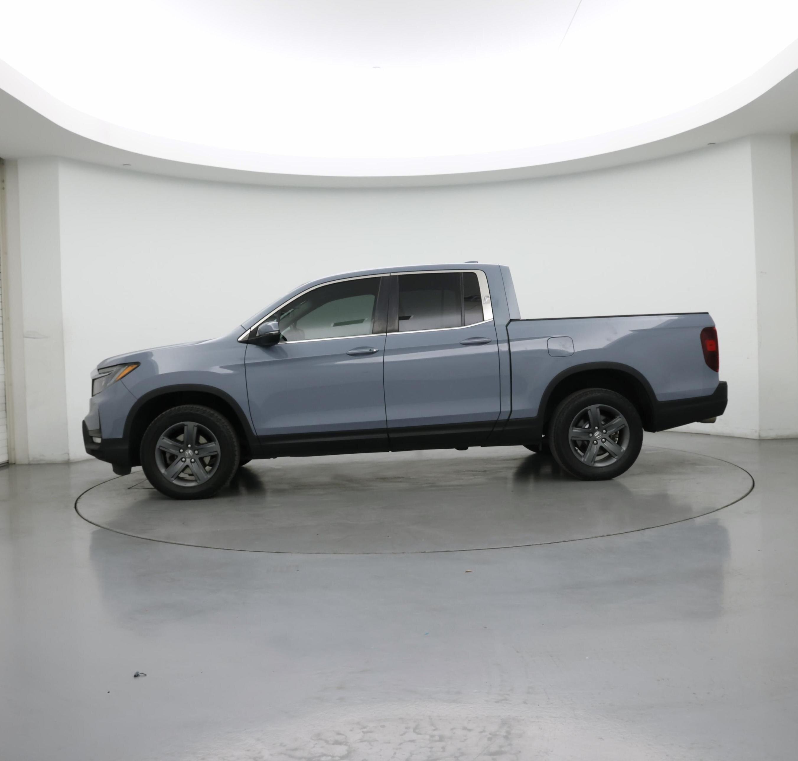 Thumbnail: 2023 Honda Ridgeline - 3