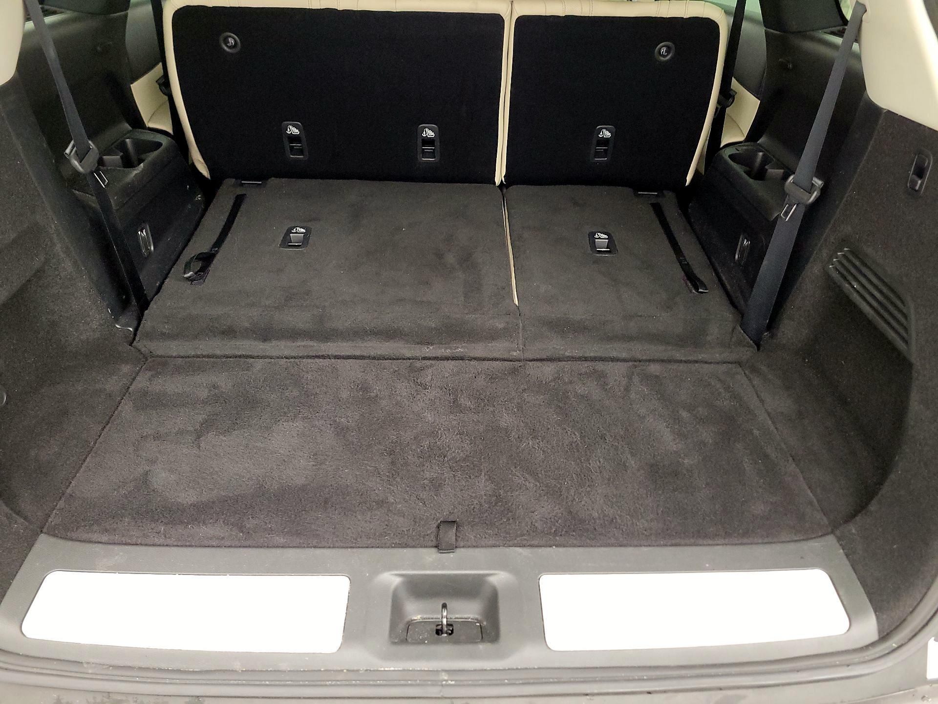 Thumbnail: 2023 INFINITI QX60 - 16