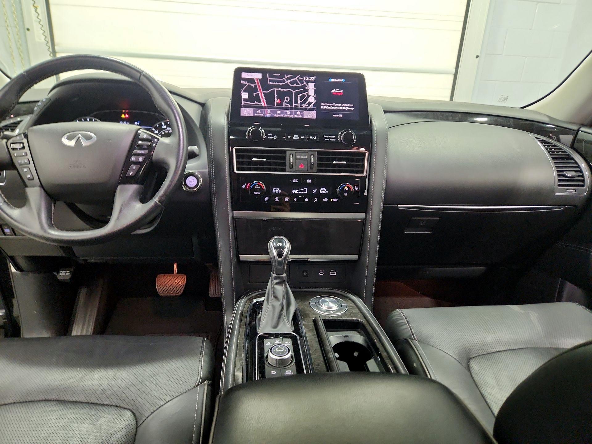 Thumbnail: 2023 INFINITI QX80 - 9