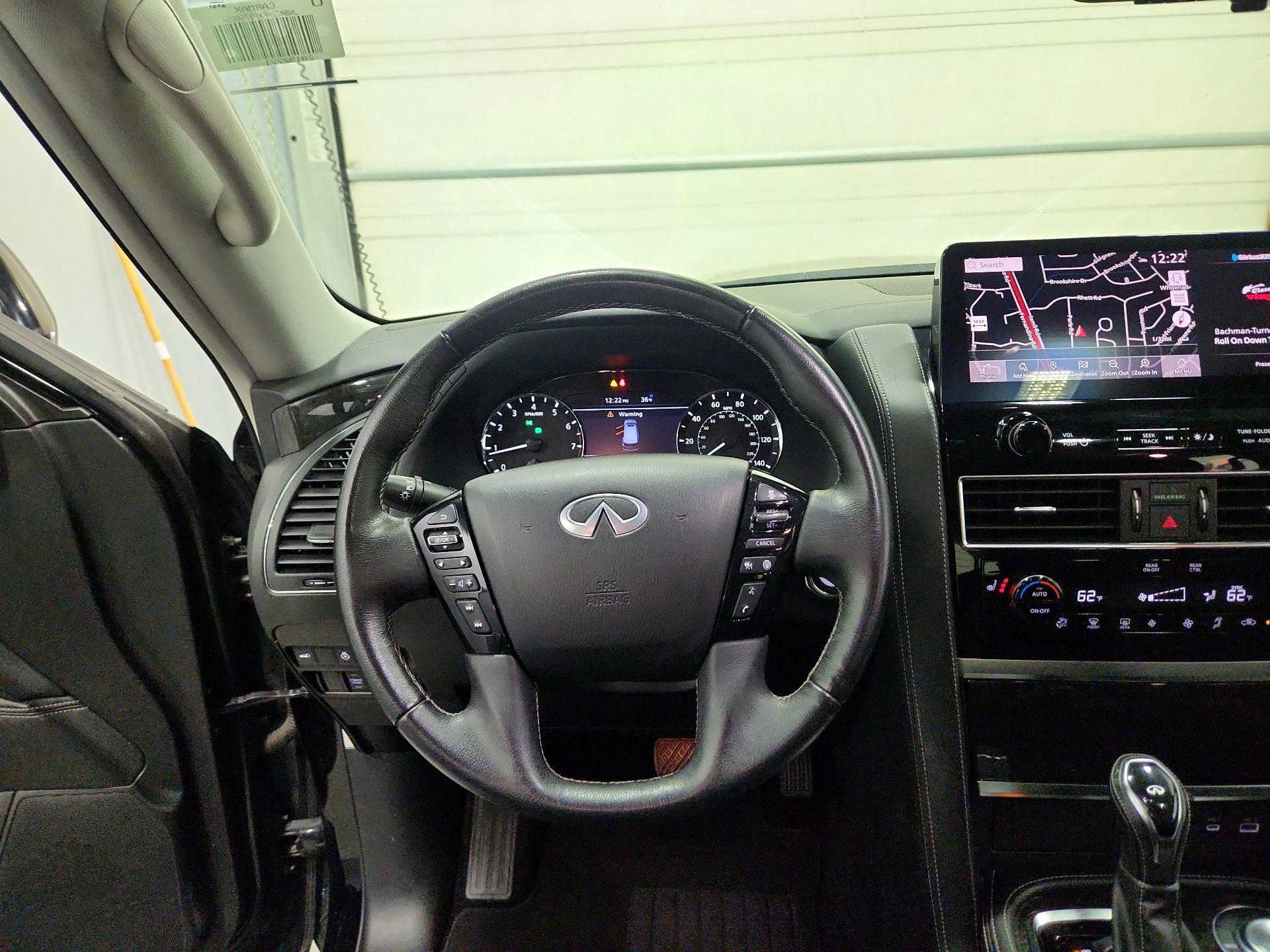 Thumbnail: 2023 INFINITI QX80 - 10