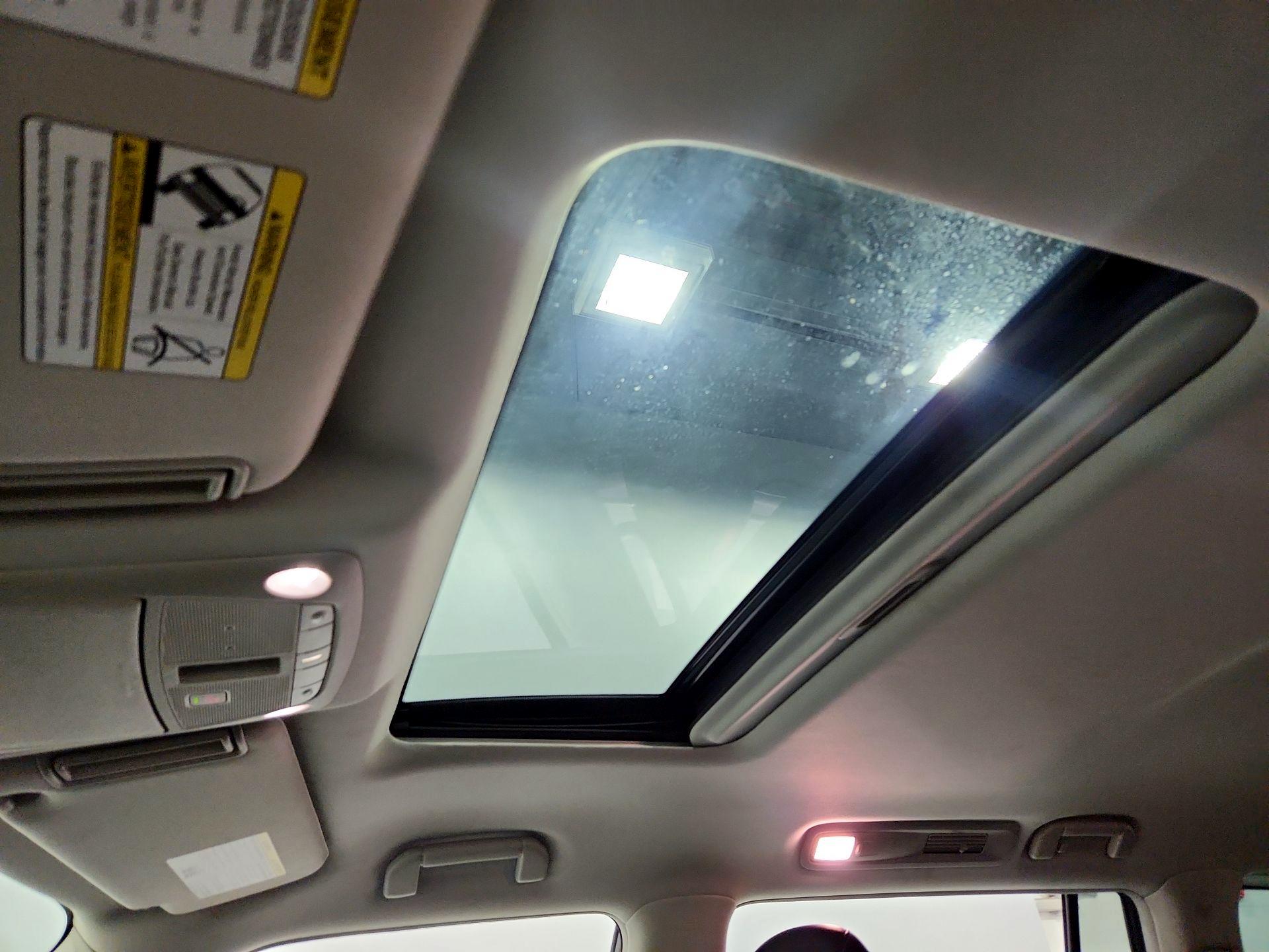 Thumbnail: 2023 INFINITI QX80 - 20