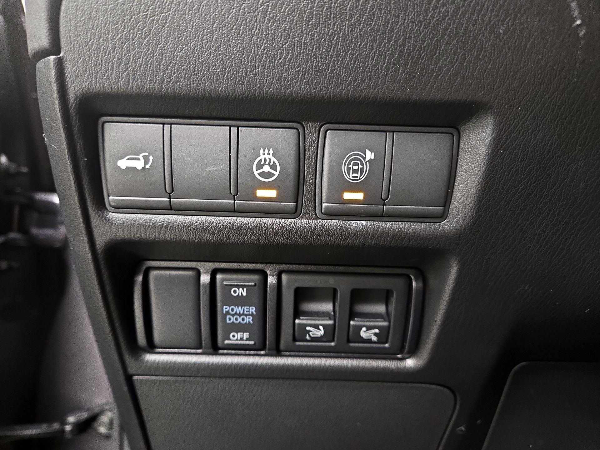 Thumbnail: 2022 INFINITI QX80 - 13