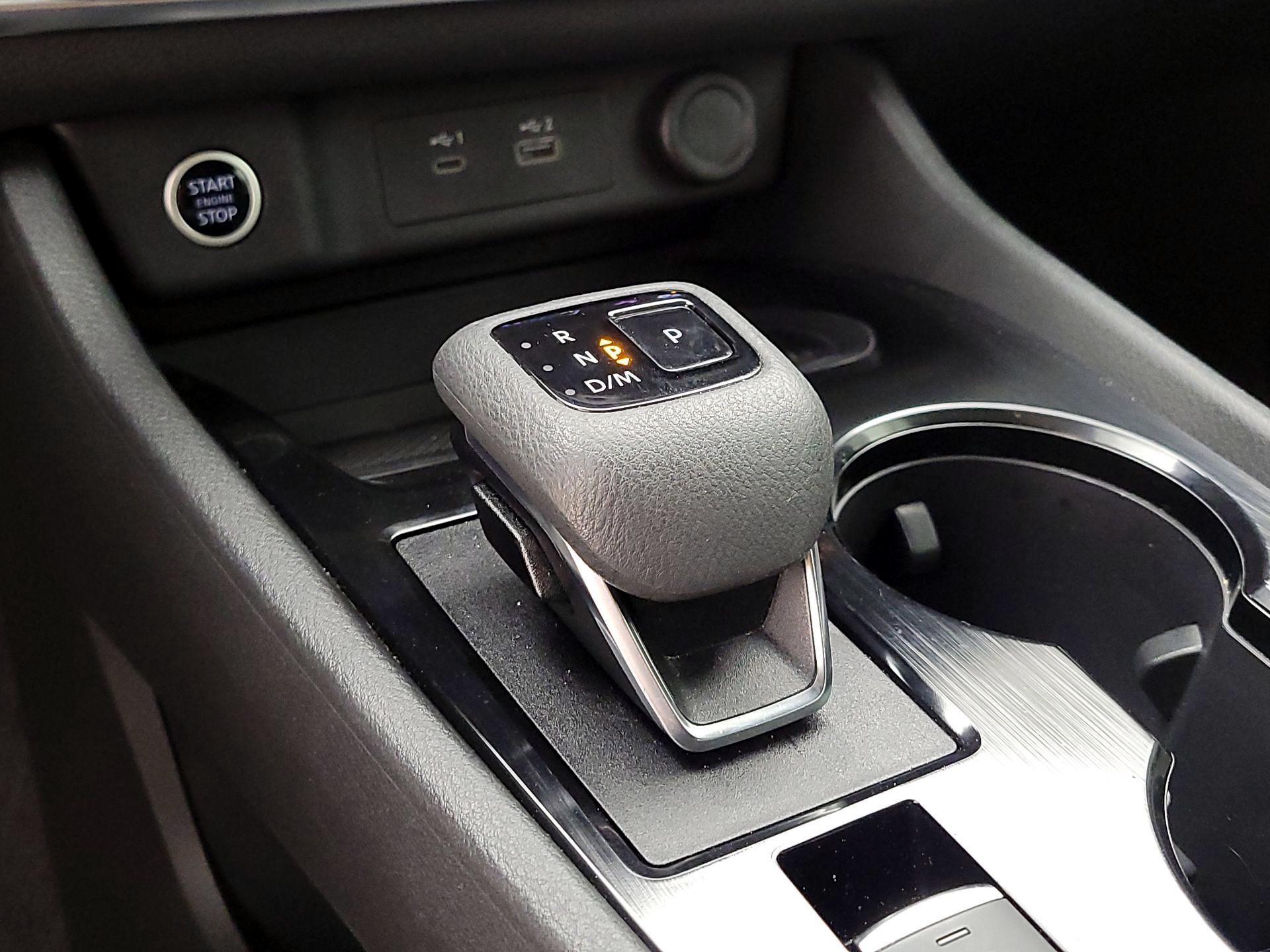 Thumbnail: 2023 Nissan Rogue - 17