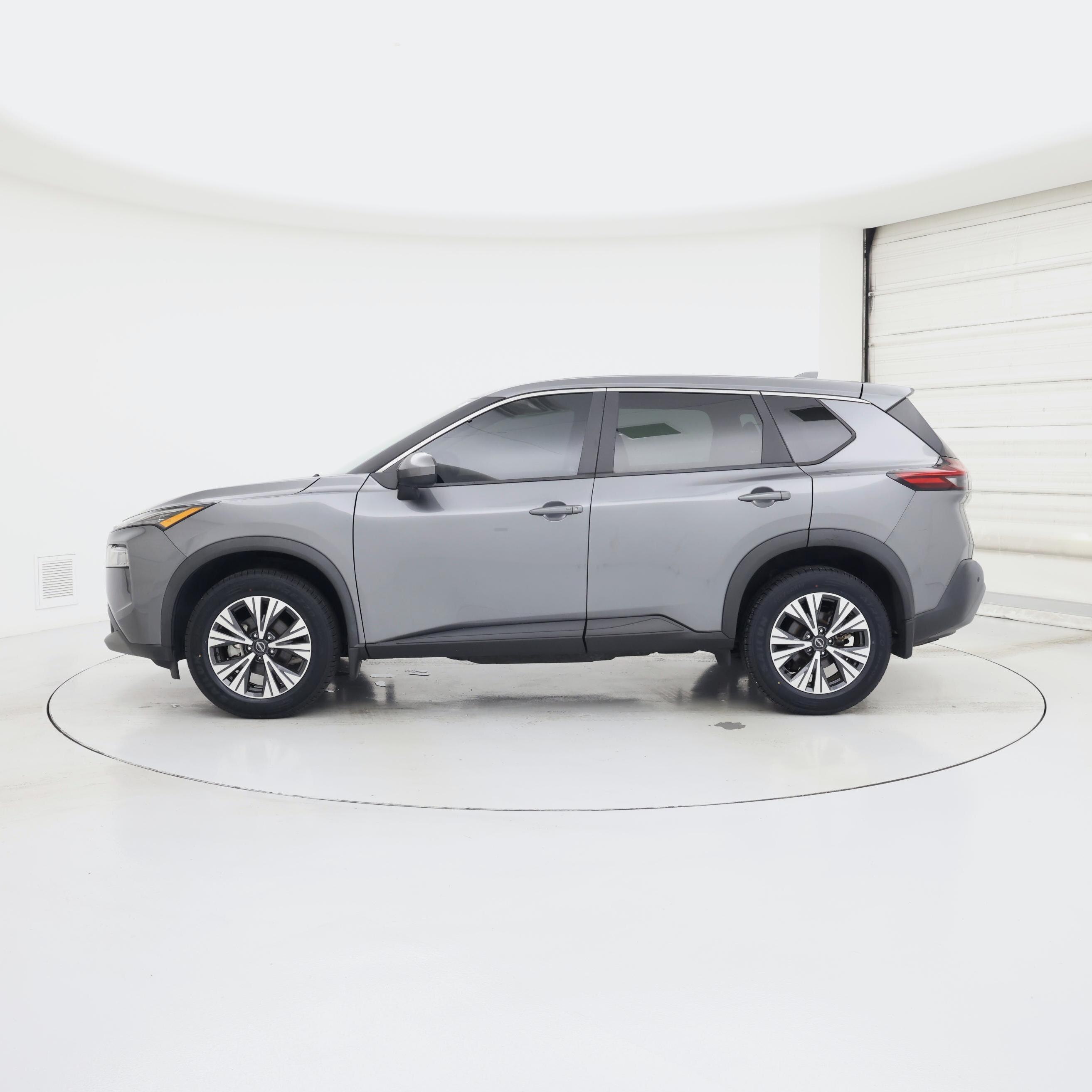 Thumbnail: 2023 Nissan Rogue - 3
