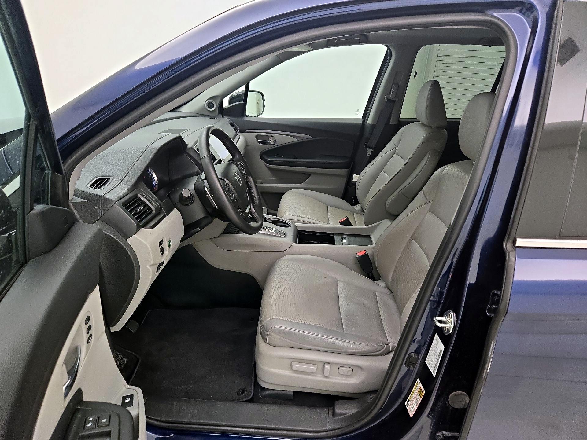 Thumbnail: 2023 Honda Ridgeline - 11