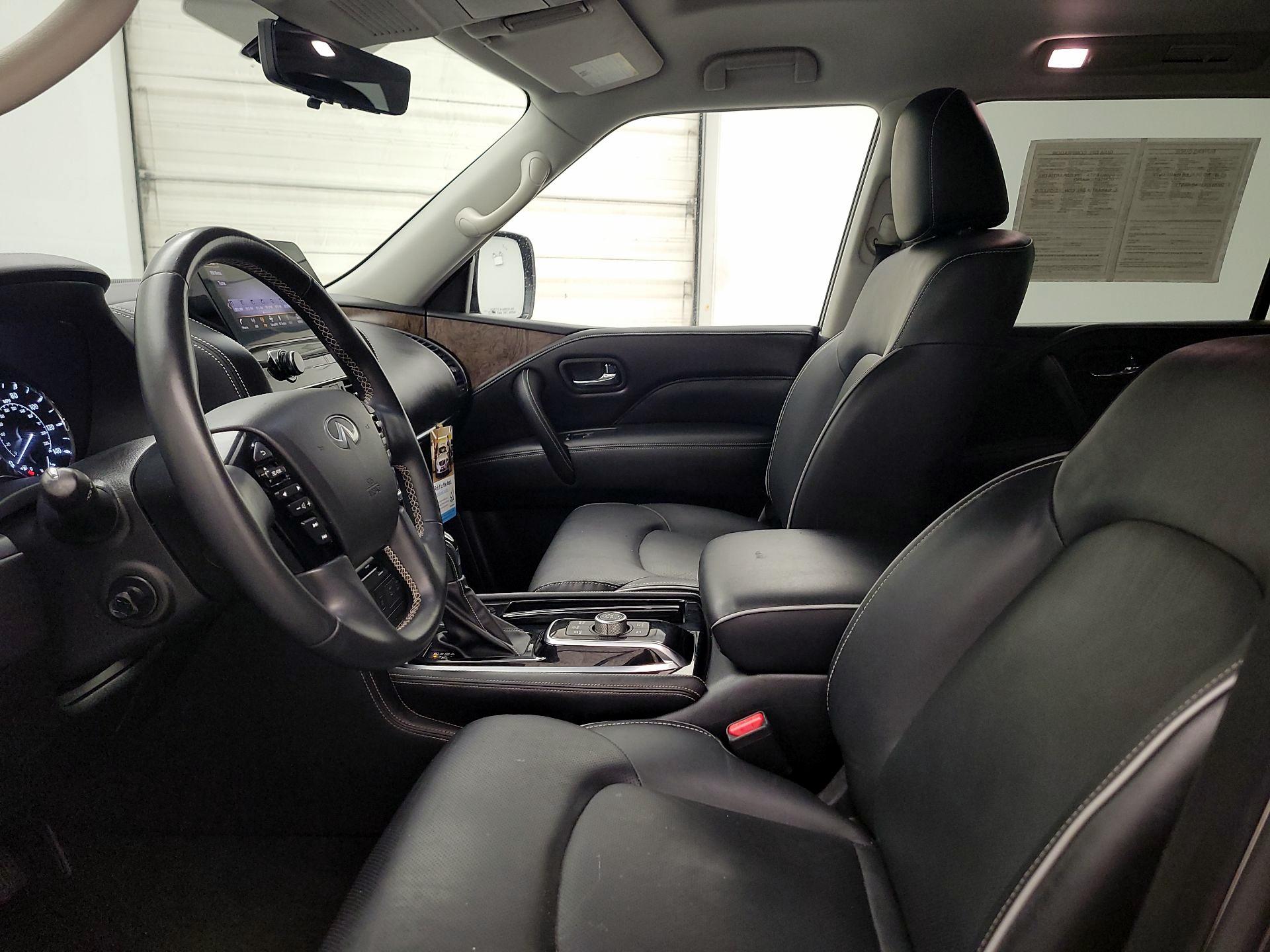 Thumbnail: 2023 INFINITI QX80 - 11