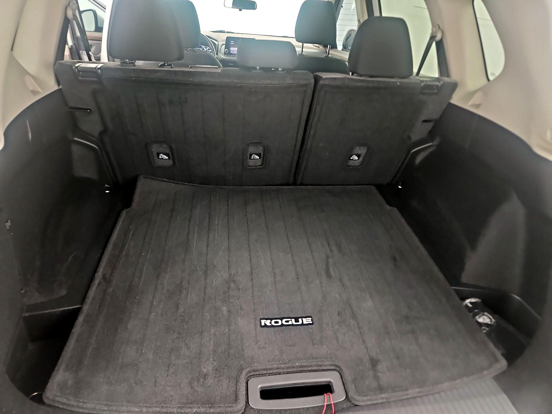 Thumbnail: 2023 Nissan Rogue - 19