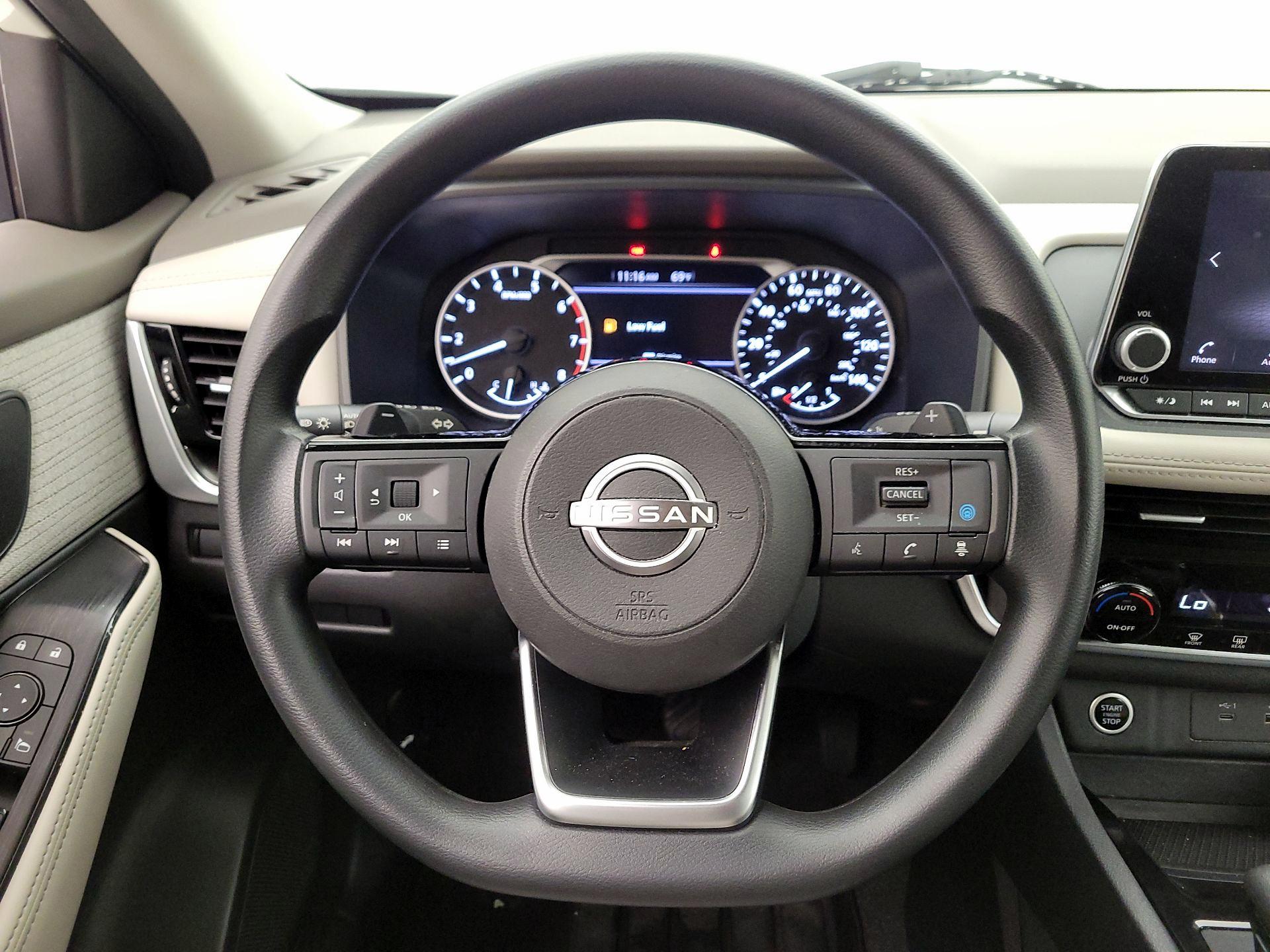 Thumbnail: 2023 Nissan Rogue - 10