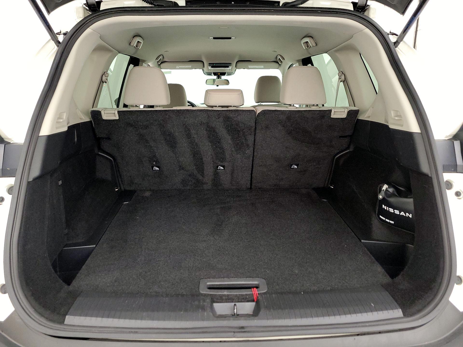 Thumbnail: 2023 Nissan Rogue - 20