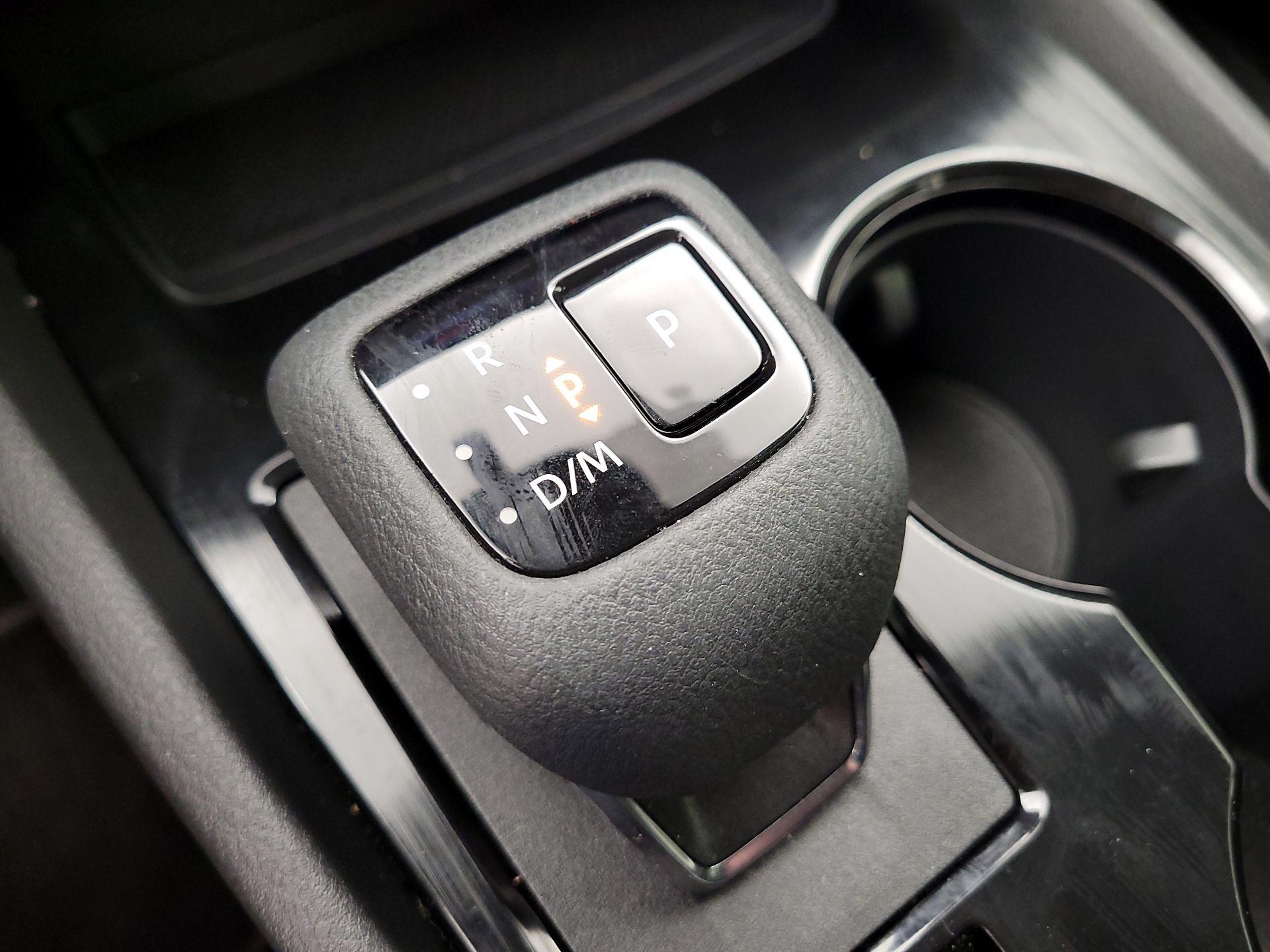 Thumbnail: 2023 Nissan Rogue - 17