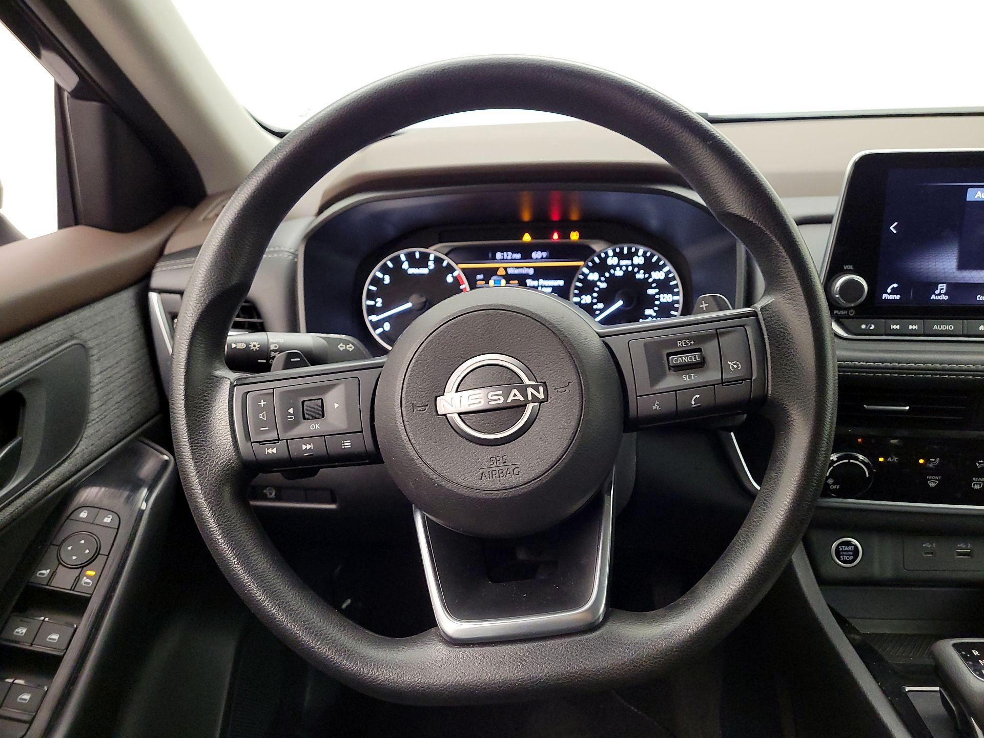 Thumbnail: 2023 Nissan Rogue - 10