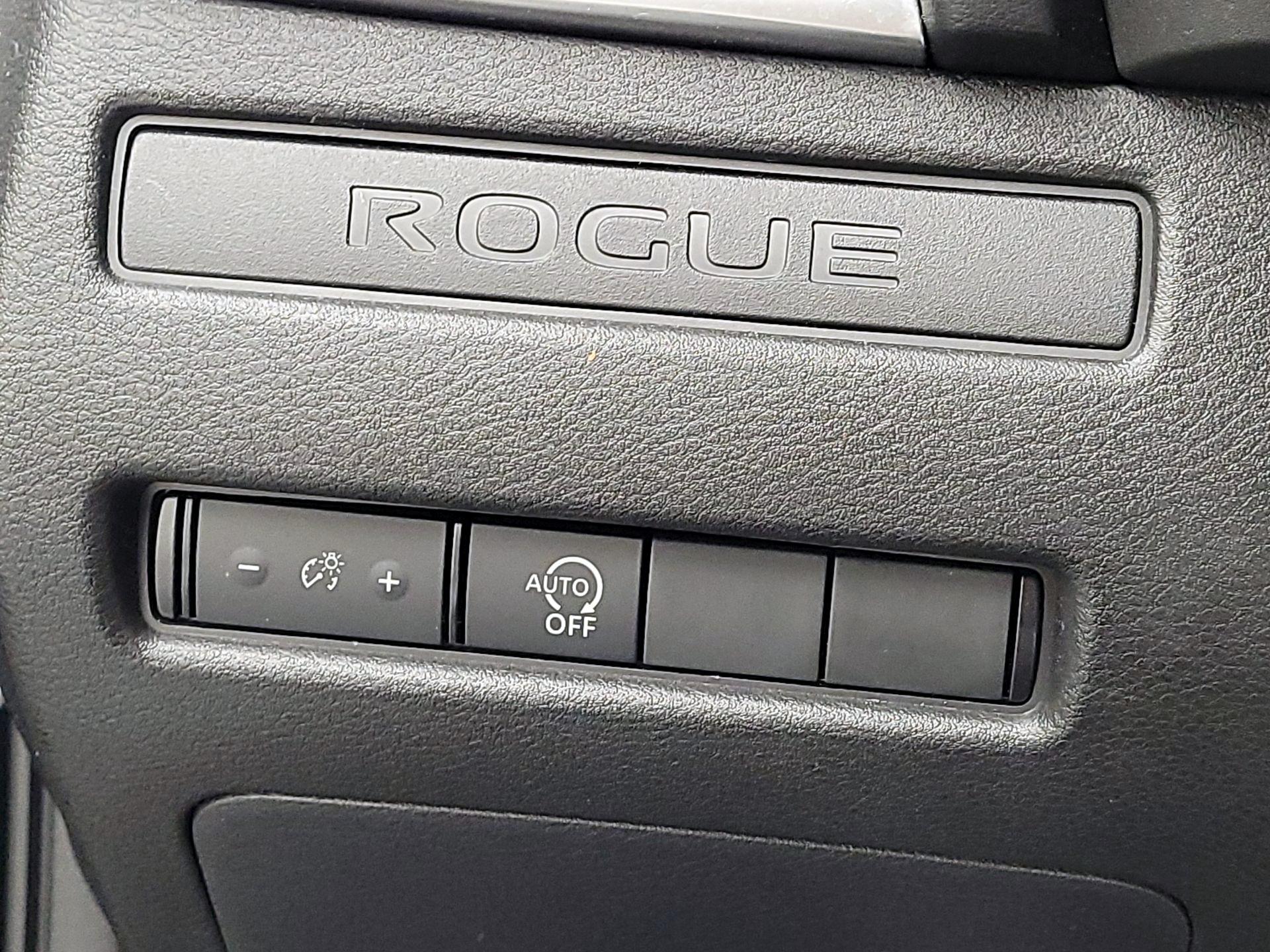 Thumbnail: 2023 Nissan Rogue - 13