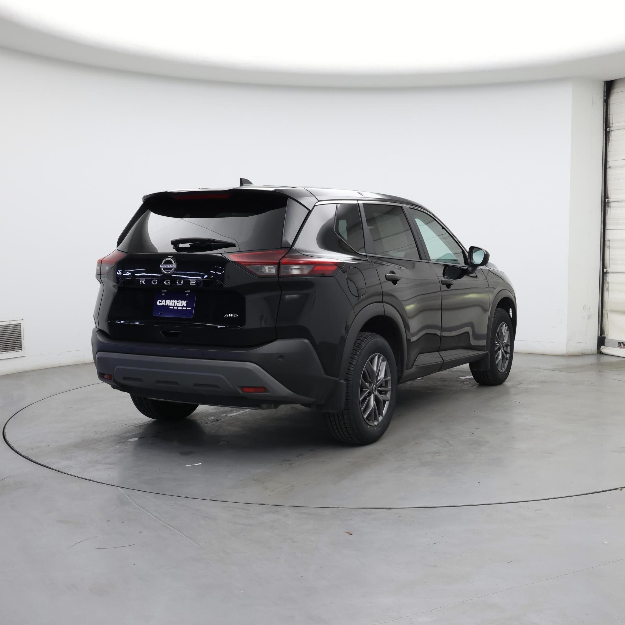 Thumbnail: 2023 Nissan Rogue - 8