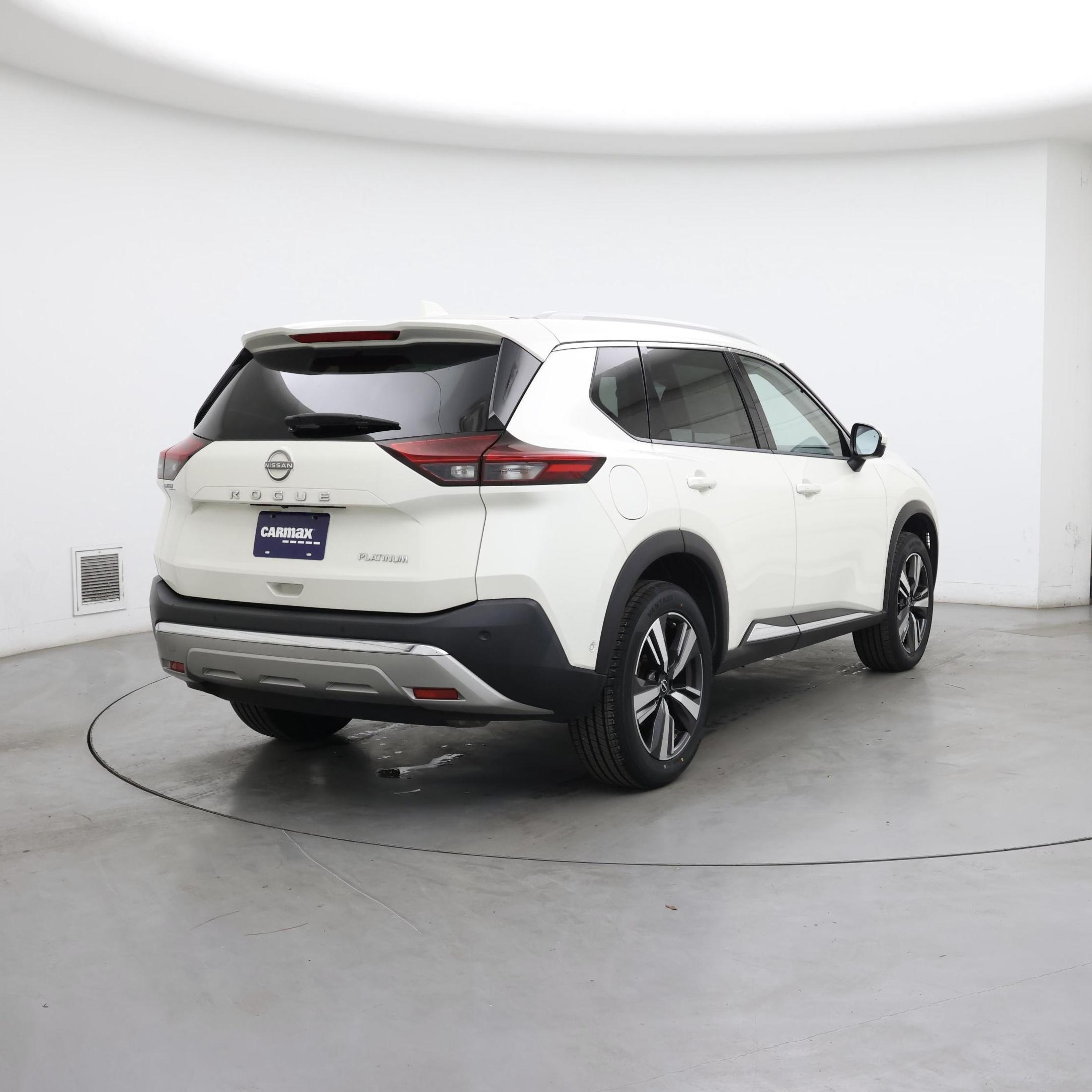 Thumbnail: 2023 Nissan Rogue - 8