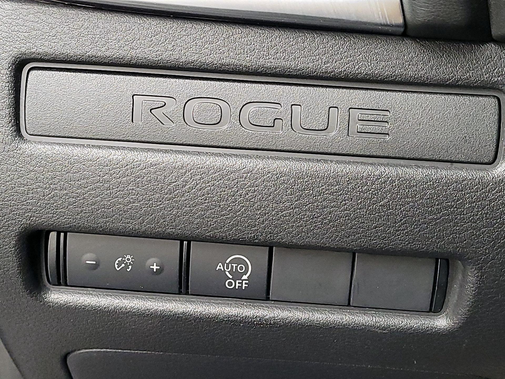 Thumbnail: 2023 Nissan Rogue - 13