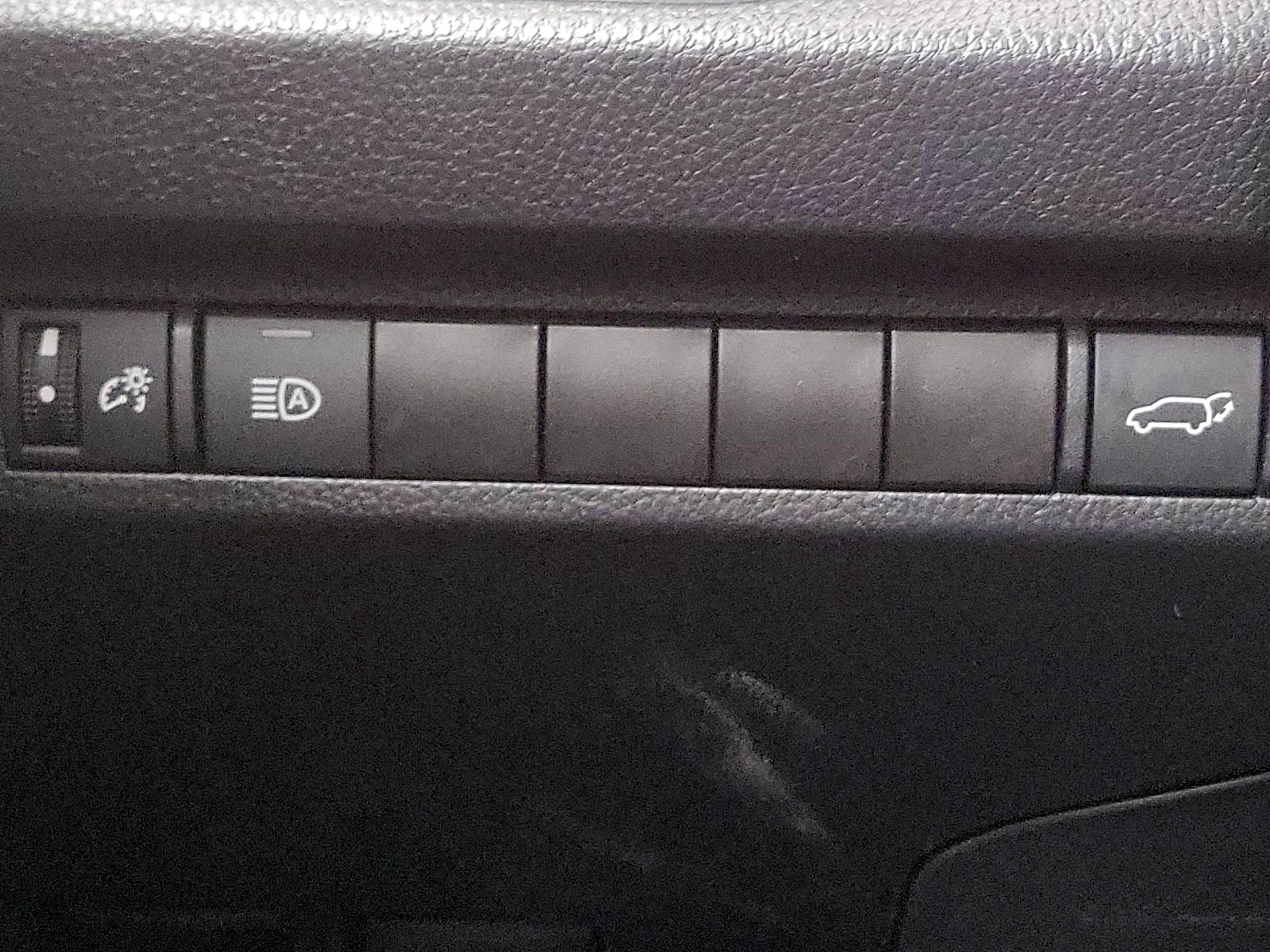 Thumbnail: 2024 Toyota RAV4 - 13