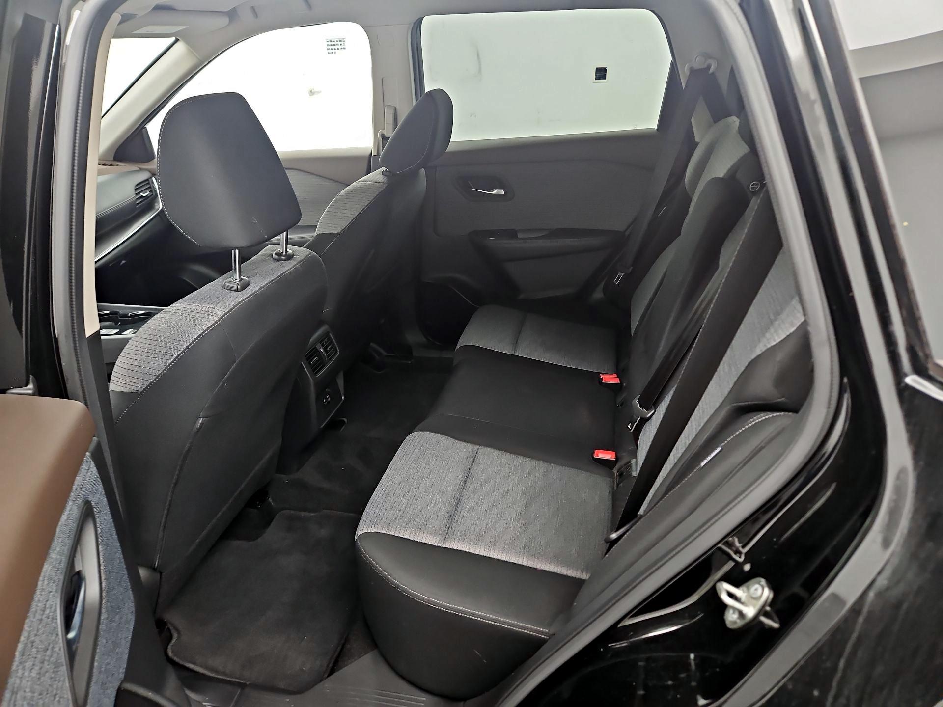 Thumbnail: 2023 Nissan Rogue - 16