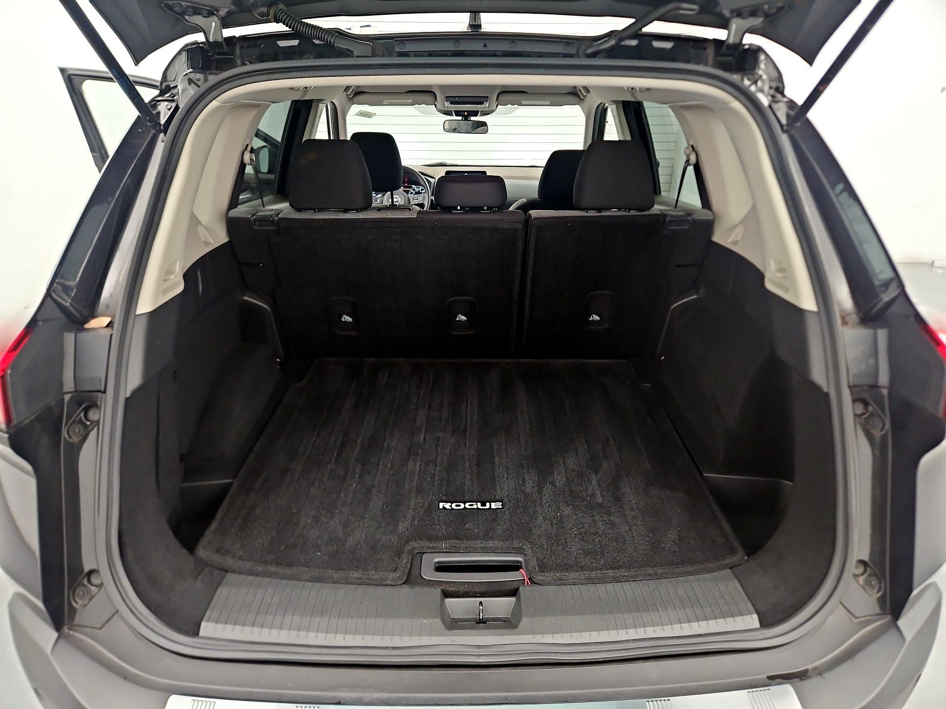 Thumbnail: 2023 Nissan Rogue - 17